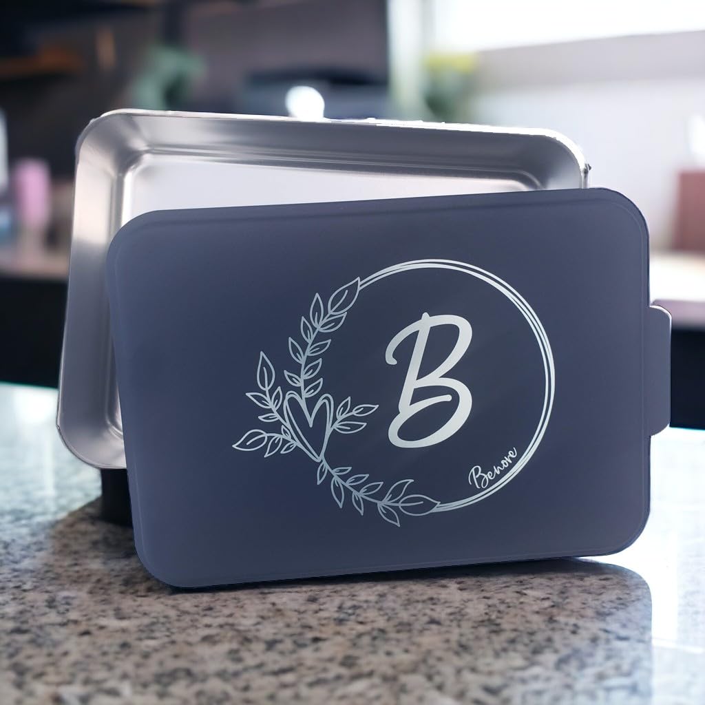 Personalized Engraved Cake Pan - Custom Aluminum Baking Pan with Lid | Perfect Wedding Gift, Bridal Shower Present & Housewarming Gift for Chef | Great for Mother's Day & Special Occasions | Ideal for Baking Cakes, Cupcakes & Desserts at Home