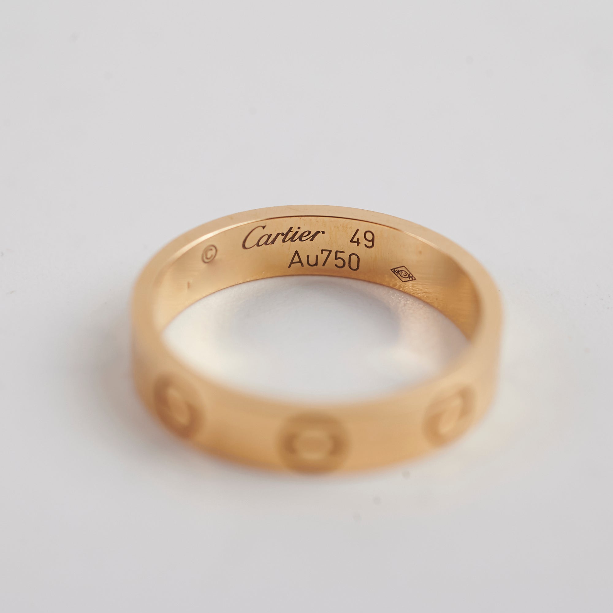 Cartier Love Wedding Band Ring - Size 49 (2020 Collection) - Perfect for Engagement, Anniversary & Romantic Gifts