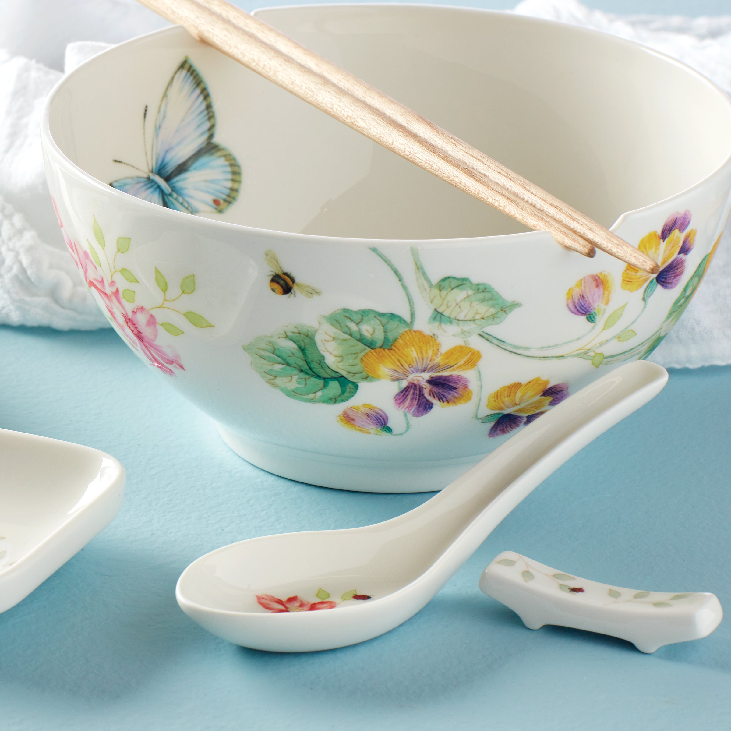 Butterfly Meadow Ceramic Rice Bowl & Chopsticks Set - Elegant Asian Dining Tableware for Sushi, Ramen, and Home Decor