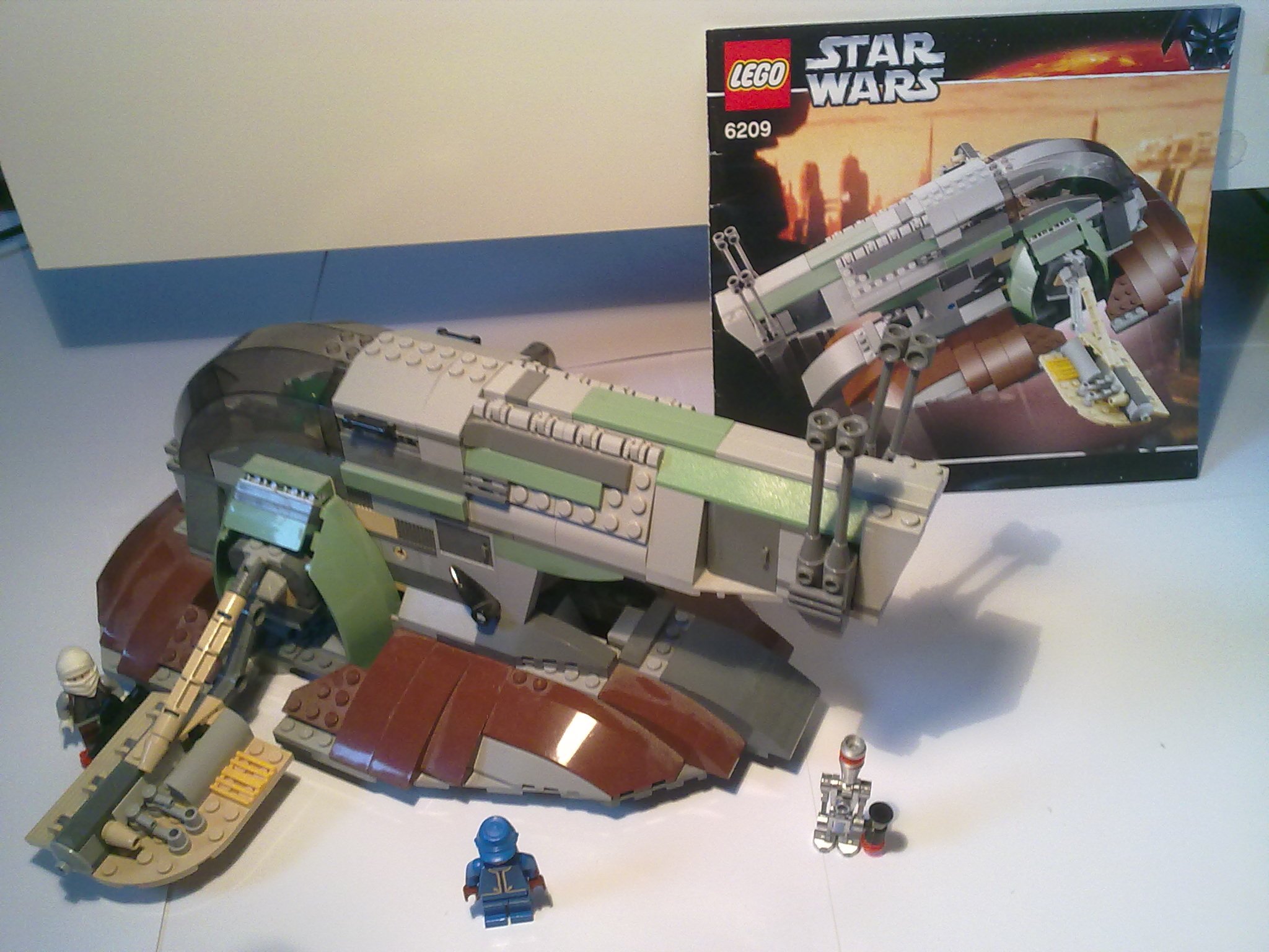 LEGO Star Wars 6209 Slave I Building Set - Boba Fett's Starship Model Kit for Kids & Adults | Perfect for Collectors, Gifts & Star Wars Themed Displays