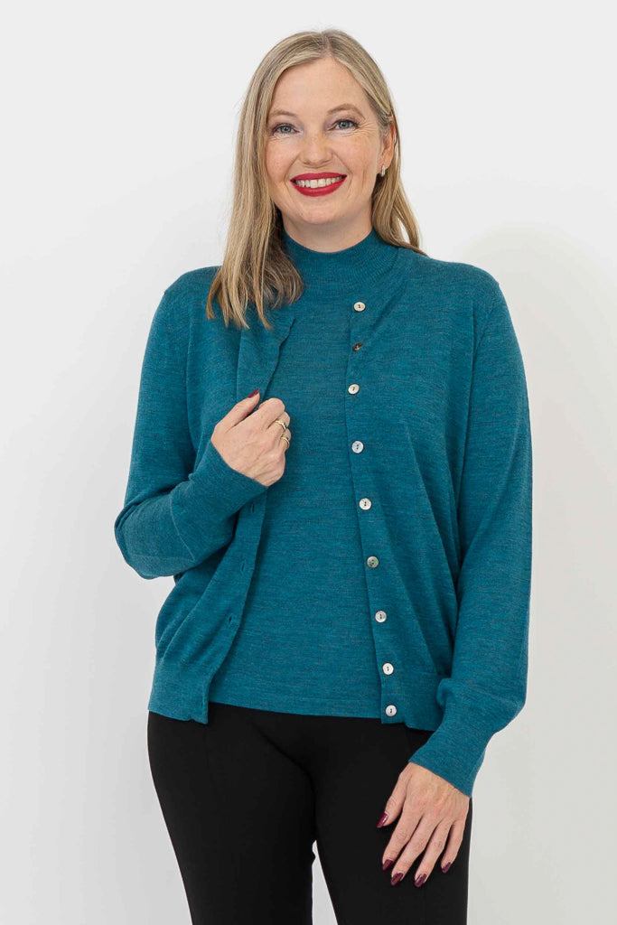 Premium Teal Merino Wool Kitten Cardigan - Soft & Cozy Knit Sweater for Cats - Perfect for Winter Warmth & Stylish Pet Fashion