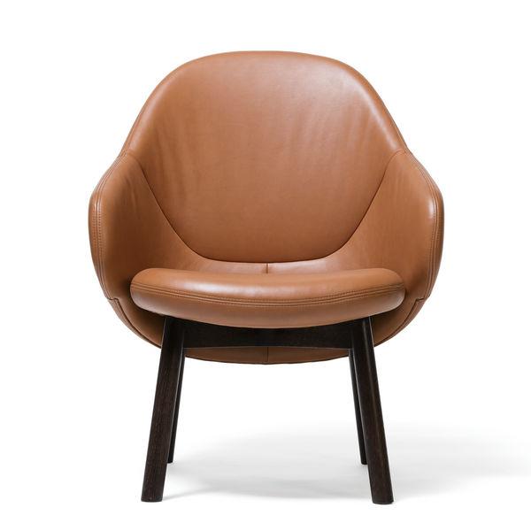 Modern Albu Lounge Chair by Ton - Mid-Century Inspired Accent Chair for Living Room, Bedroom & Office - Perfect for Relaxing, Reading & Decorating Your Space