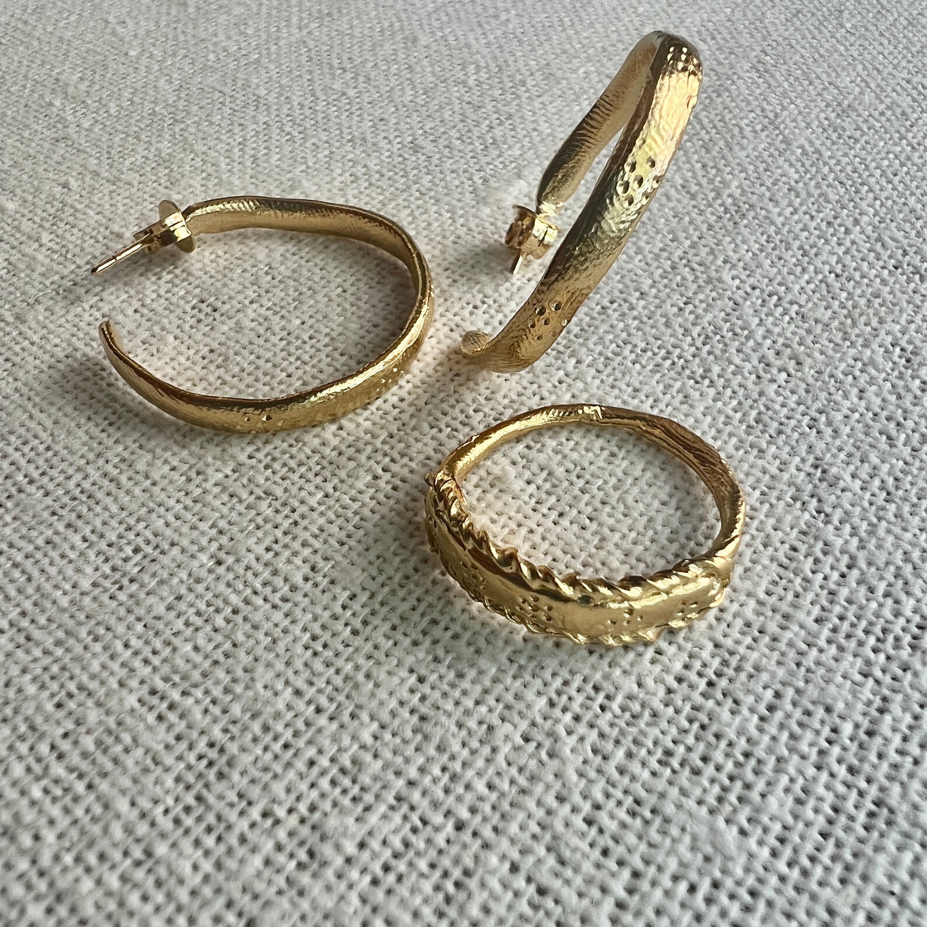 Gold Flower Hoops Earrings for Women - Elegant Floral Dangle Earrings for Party, Wedding & Everyday Wear