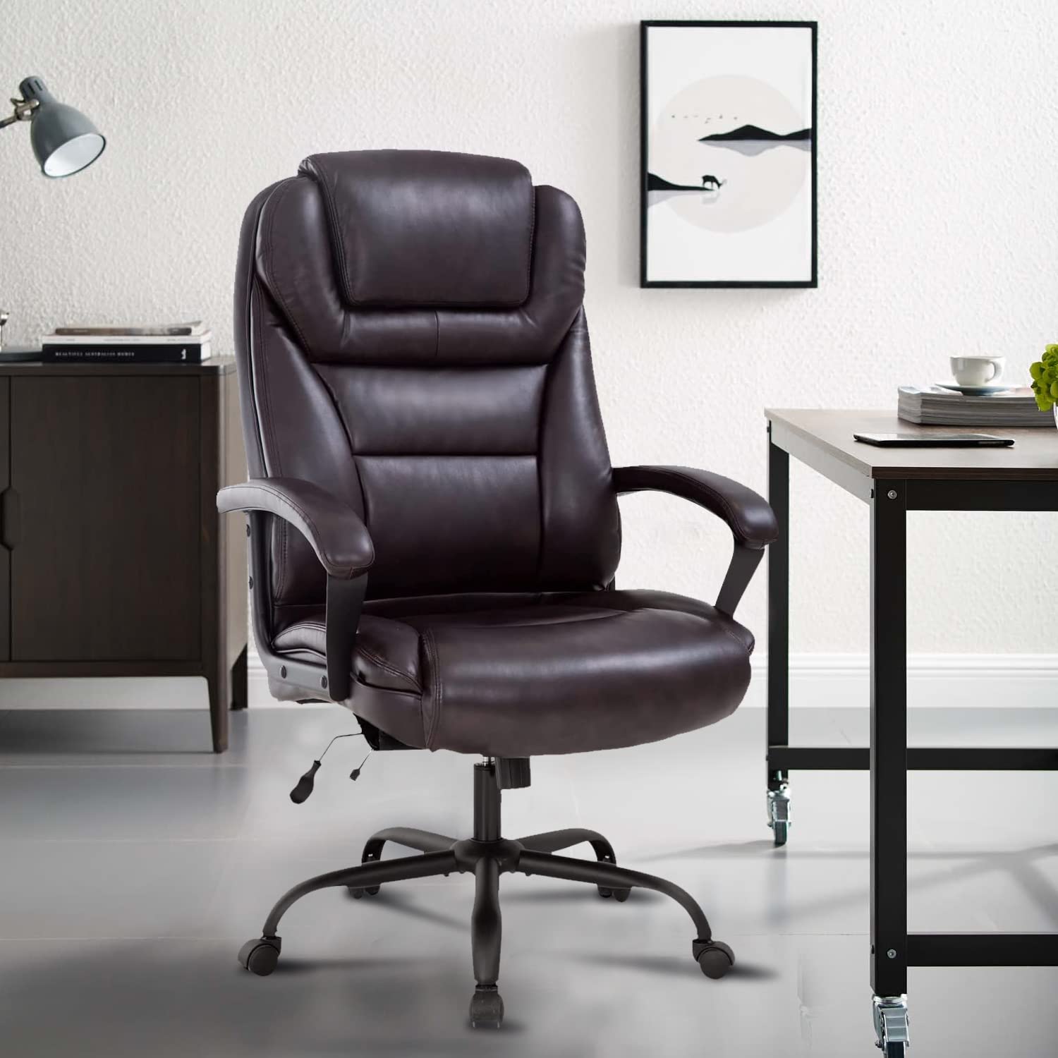 LCH Big & Tall Office Chair 500lbs Capacity - High Back Ergonomic Executive Chair with Wide Seat & Armrests - Heavy Duty Computer Desk Chair for Home Office - Perfect for Plus-Size Professionals & Gaming