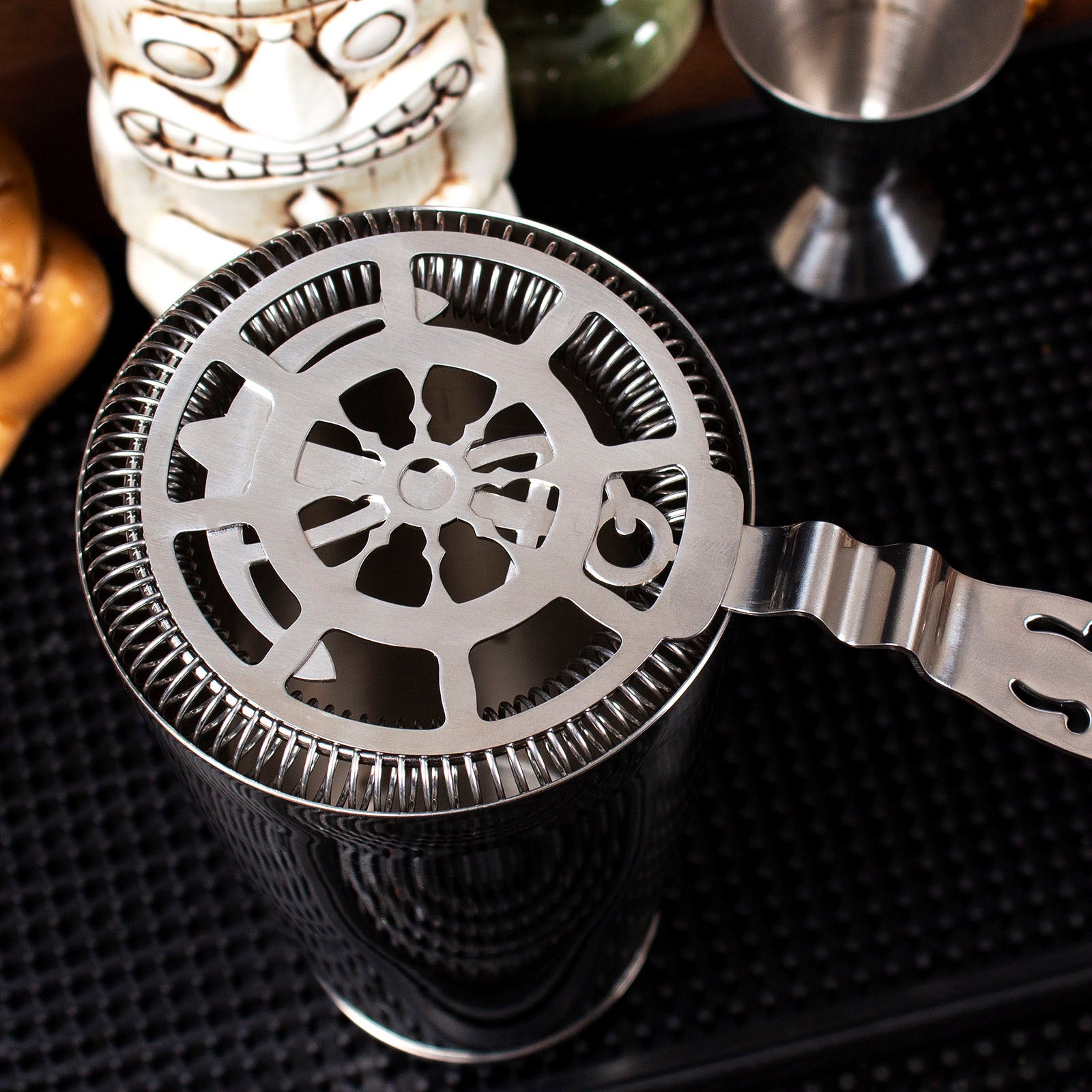 BarConic® Premium Nautical Cocktail Strainer - No Prong Stainless Steel Bar Tool for Mixing Drinks | Perfect for Home Bars, Cocktail Parties & Professional Bartenders