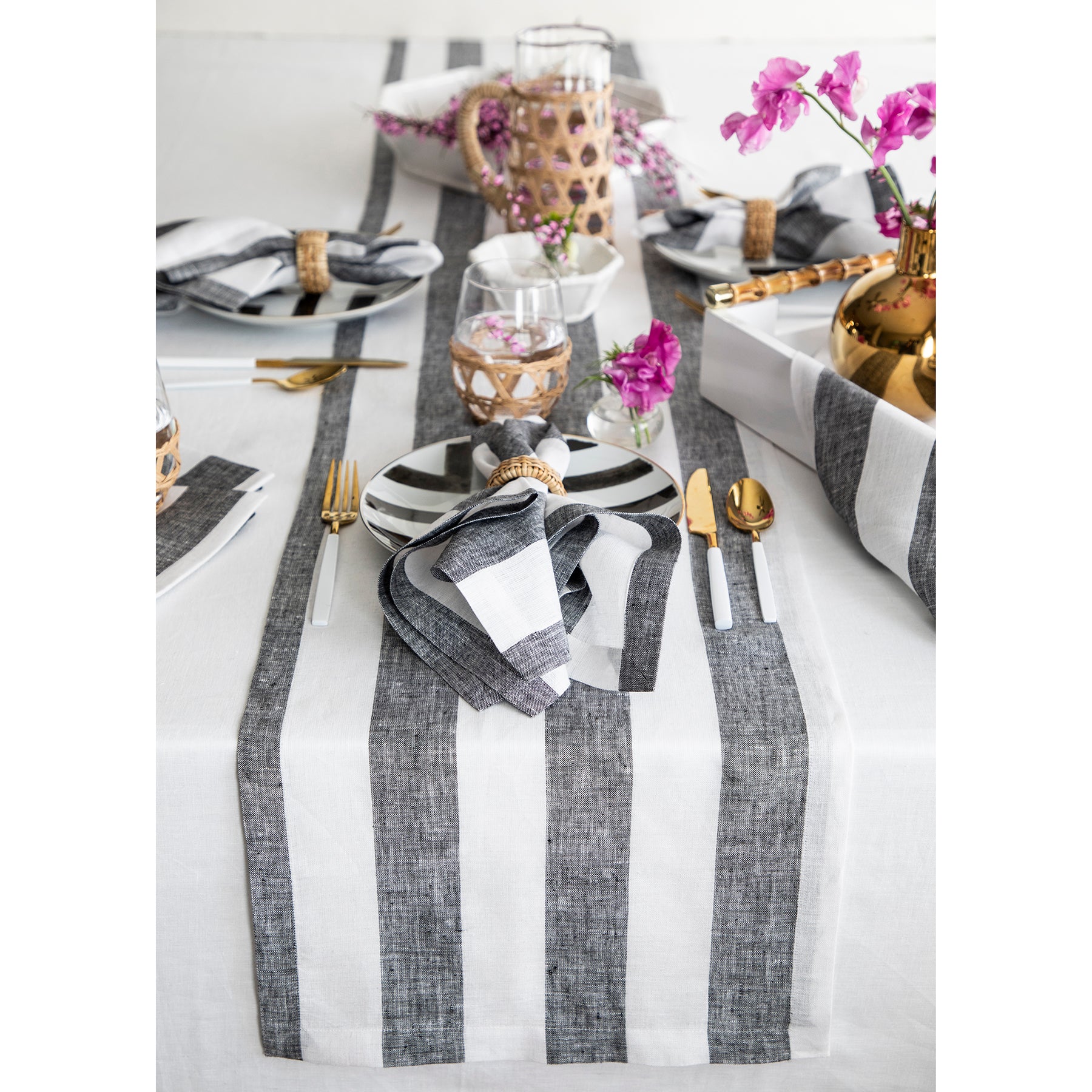 Stylish Cabana Stripe Table Runner - Cotton Decorative Dining Table Cover for Summer Parties, Beach Weddings & Outdoor Entertaining