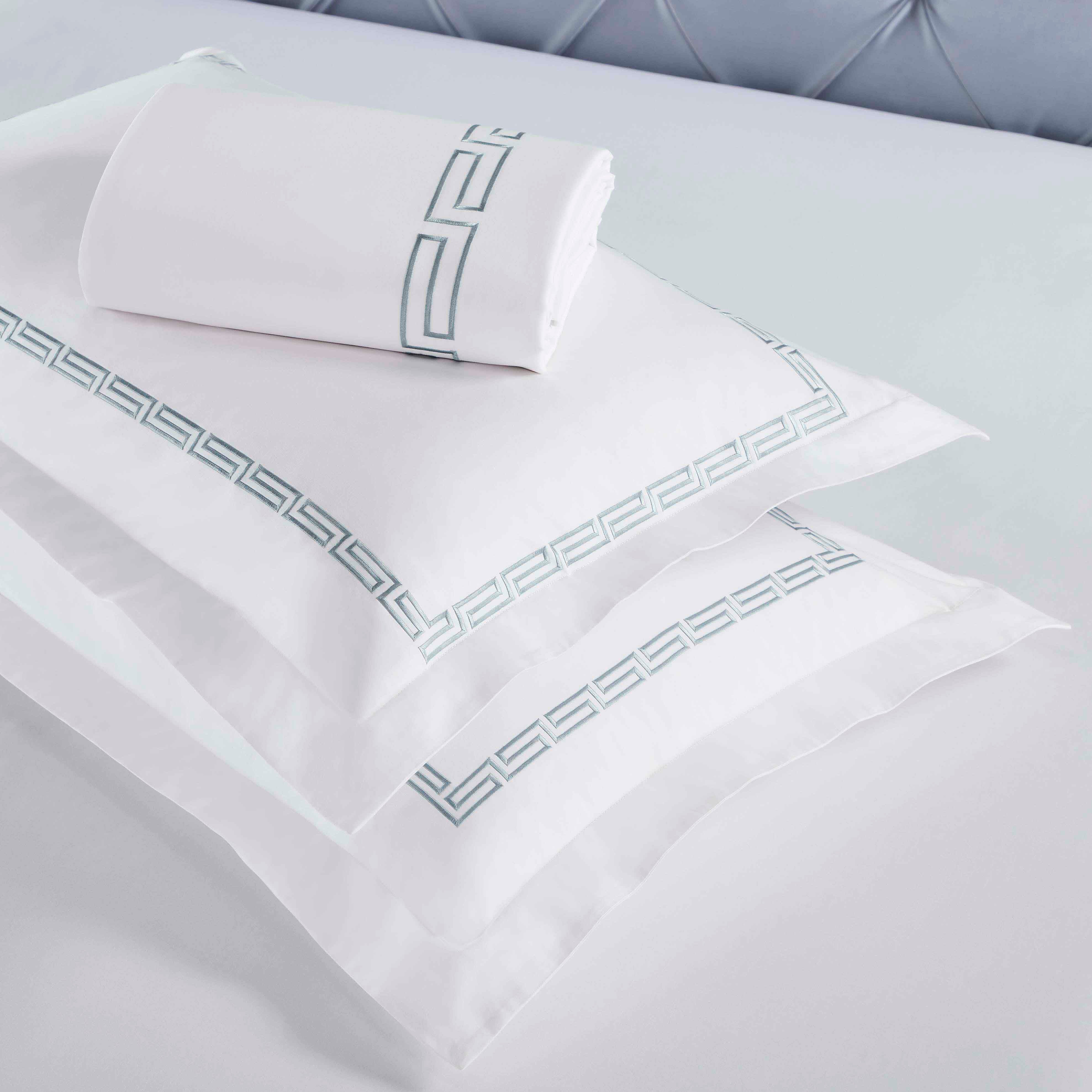 Harrison Cotton Greek Key Embroidered 3-Piece Duvet Cover Set - Queen Size, Luxury Bedding Set for Master Bedroom & Guest Room Decor