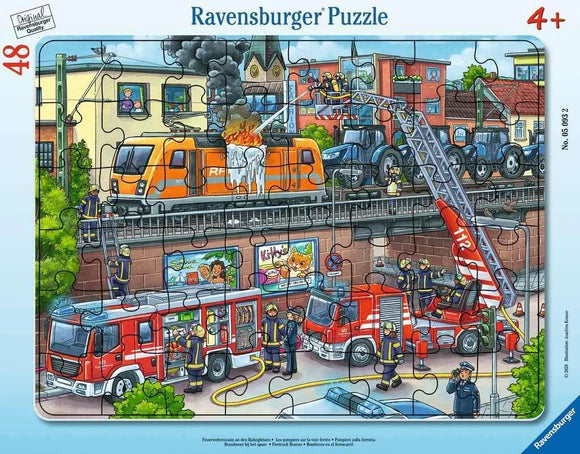 Fire Truck Rescue Play Tray PZ48 - Fun and Educational Toy for Kids, Perfect for Pretend Play and Learning Activities