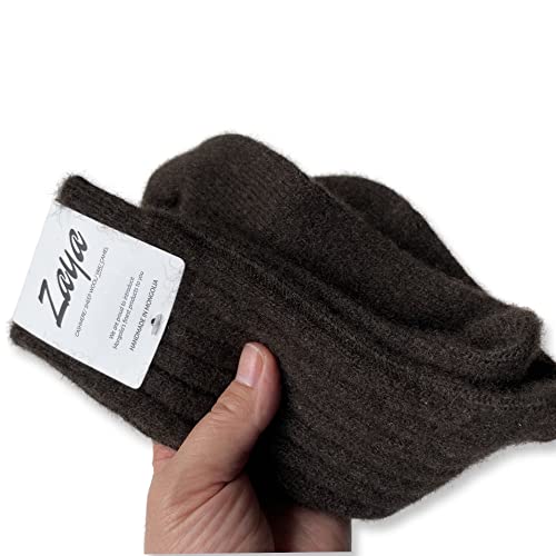 Premium Organic Mongolian Yak Wool Socks for Men & Women - Ultra Soft & Extra Warm Winter Bed Socks, Travel Socks - Perfect Luxury Gift for Cold Weather (Medium Size) - Ideal for Home, Office & Outdoor Adventures