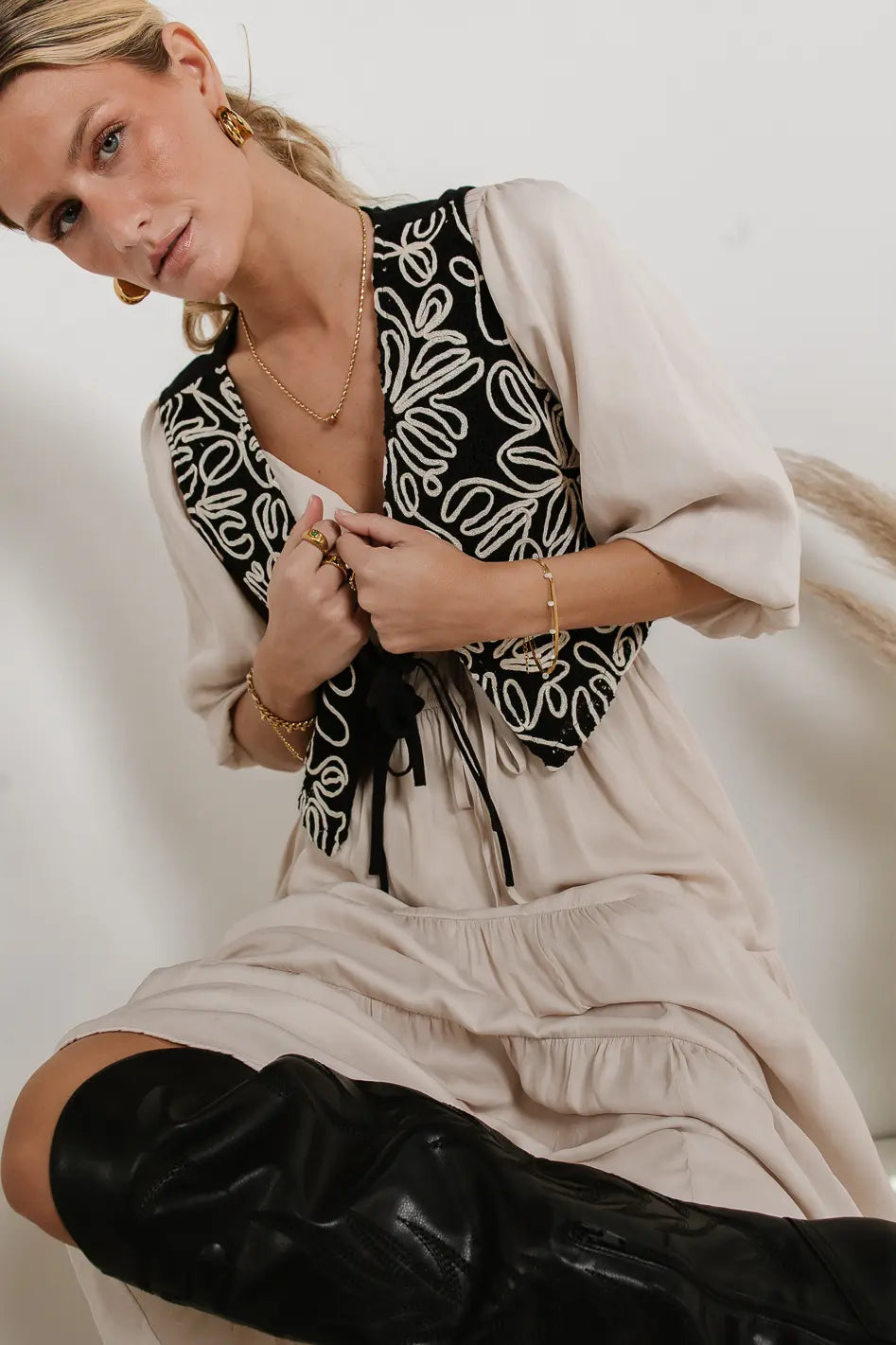 Annelise Black Embroidered Vest for Women - Elegant Floral Design, Lightweight & Stylish - Perfect for Weddings, Parties & Special Occasions