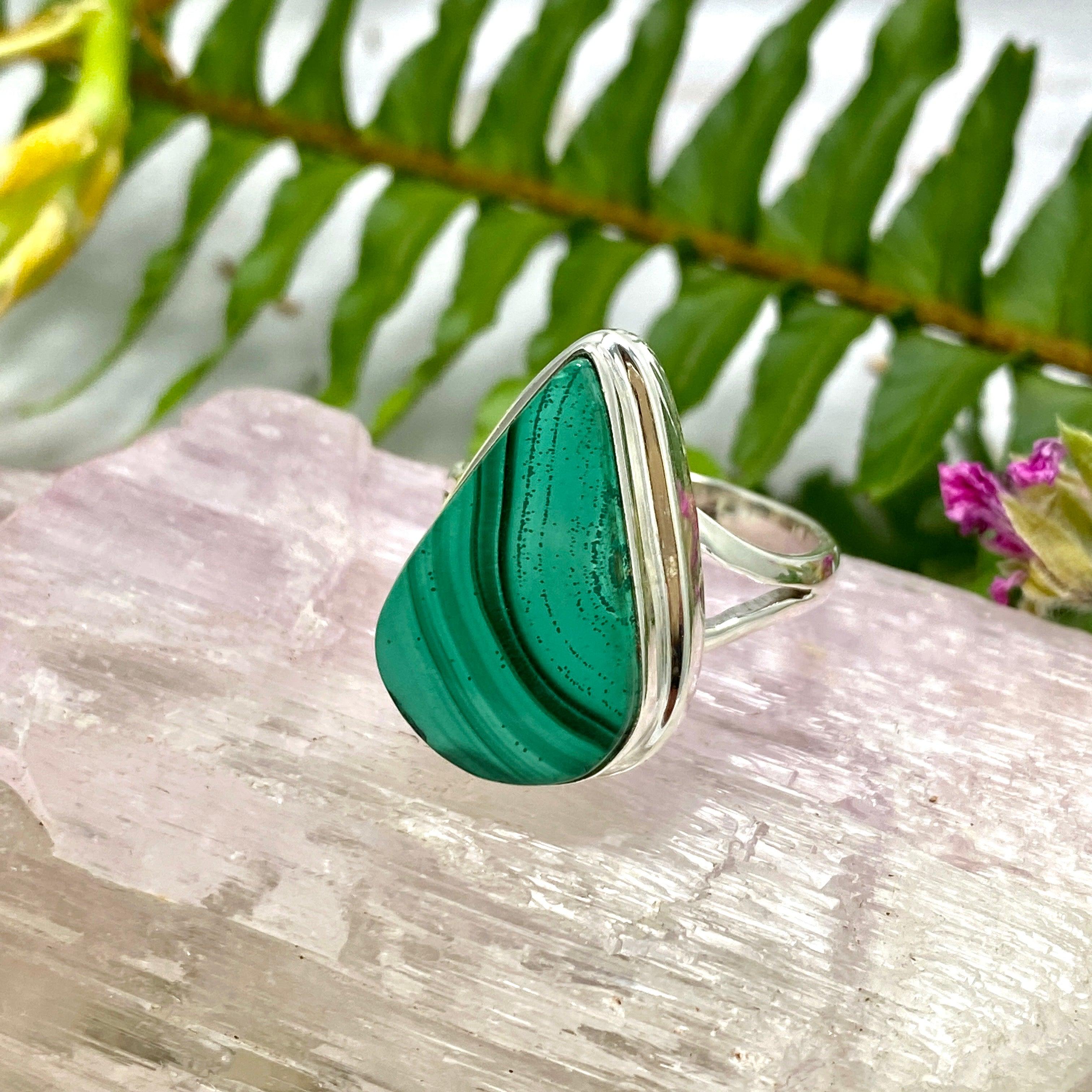Malachite Teardrop Ring - Size 11 - KRGJ2625 - Elegant Green Gemstone Jewelry for Women - Perfect for Parties, Weddings & Special Occasions