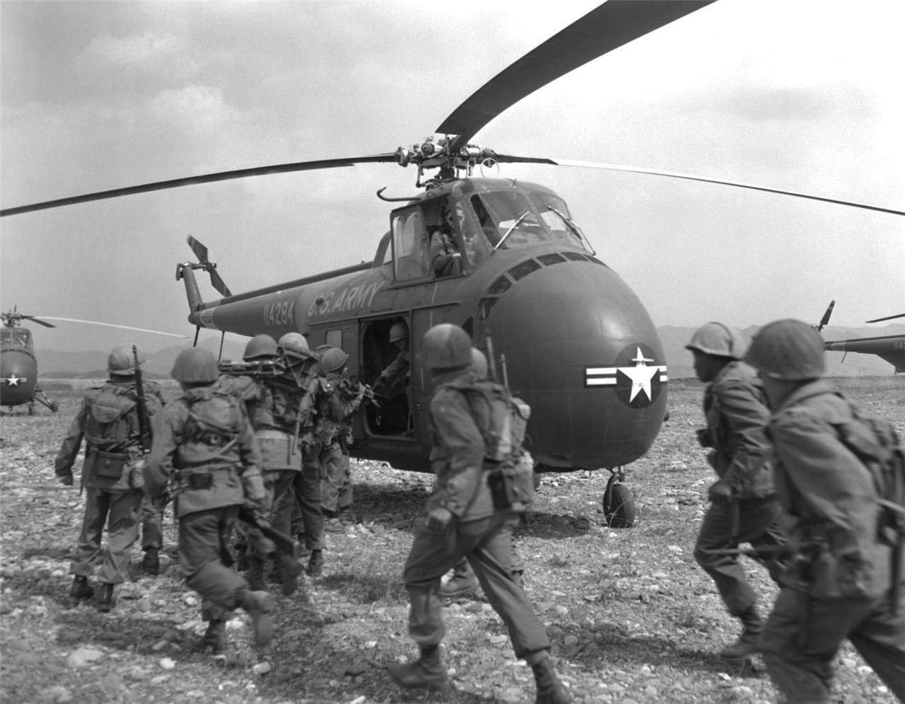 Korean War Army Chopper Helicopter Poster - 20x30 Inch Laminated for Home & Office Decor