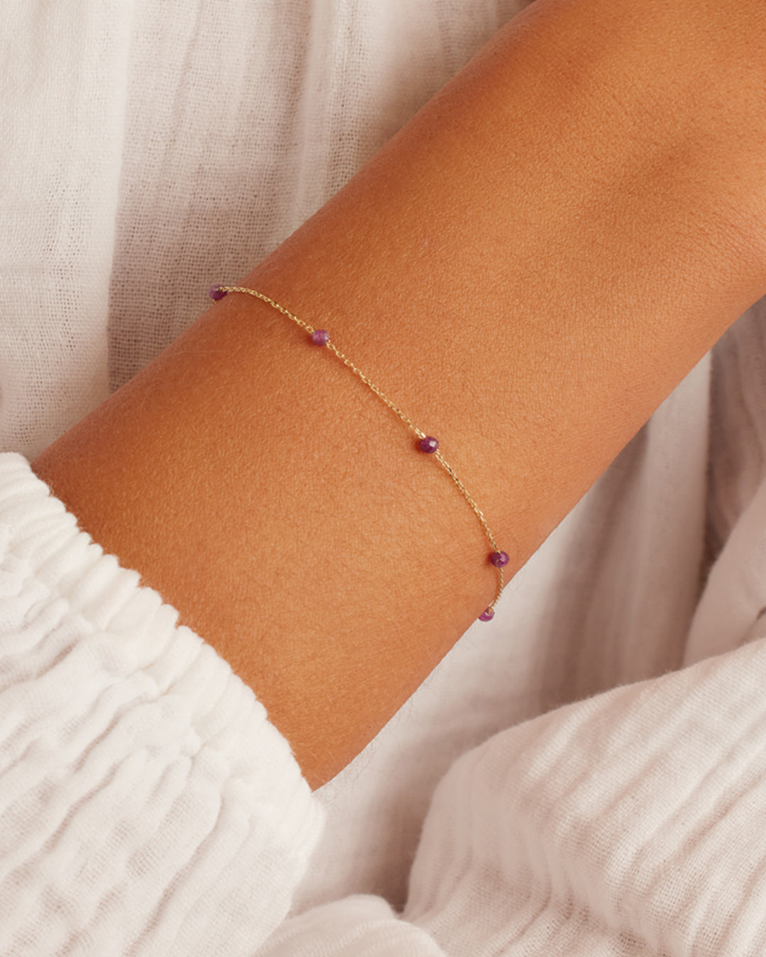 Newport Birthstone Bracelet - Sterling Silver Zodiac Charm Bracelet for Women - Perfect Gift for Birthday, Anniversary & Mother's Day - Ideal for Everyday Wear & Special Occasions