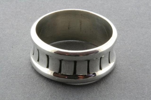 Concave Lined Band Ring - Sterling Silver 925 Jewelry for Women & Men - Perfect for Weddings, Anniversaries & Everyday Wear