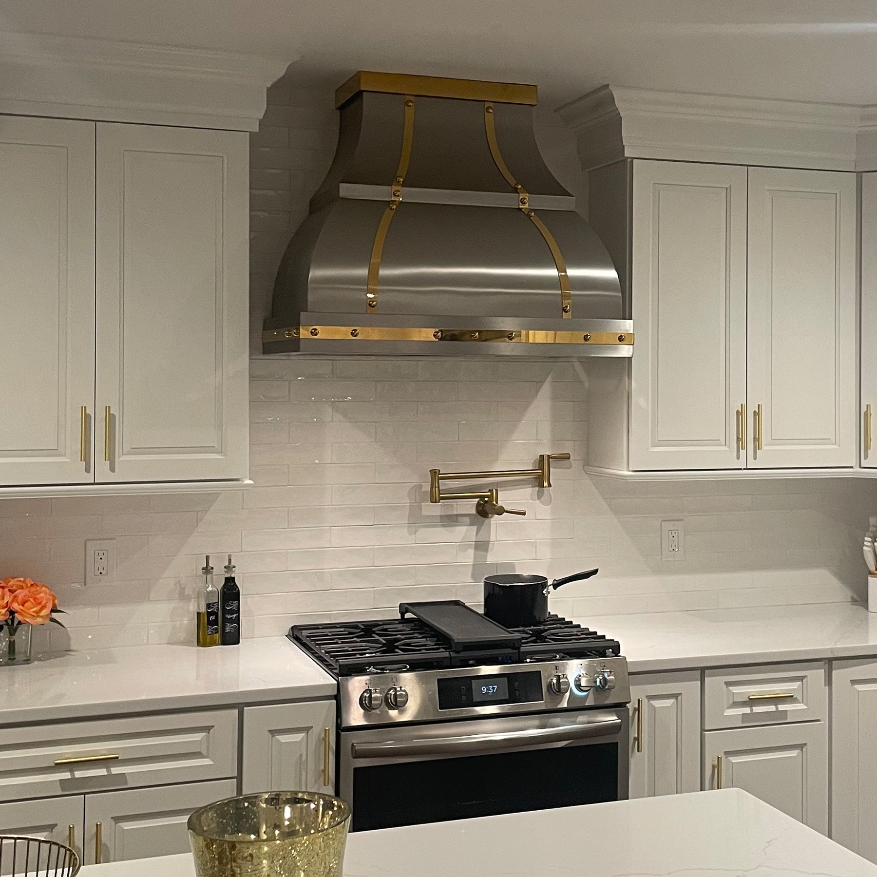 Premium Stainless Steel Bell-Shaped Range Hood SRH1 & SRH2 - Custom Kitchen Ventilation for Modern Homes | Perfect for Open Kitchens & High-End Restaurants
