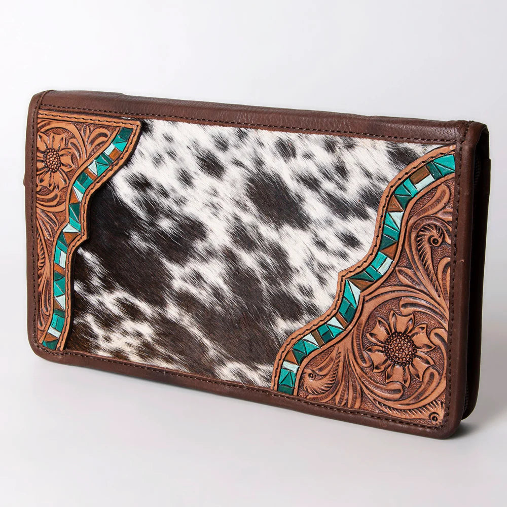 Handcrafted American Darling Cowhide Jewelry Travel Case - Durable Leather Organizer for Necklaces, Rings & Earrings - Perfect for Travel, Gifts & Storage