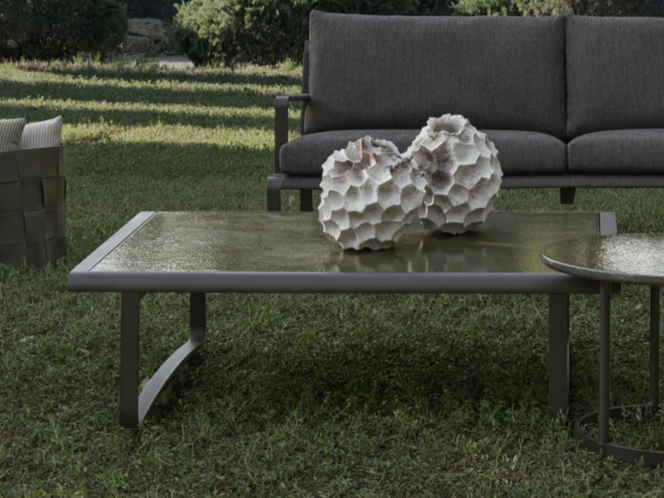 Modern Phoenix Coffee Table - Mid-Century Style Wooden Living Room Table with Storage Shelf | Perfect for Small Spaces, Apartments & Cozy Home Decor