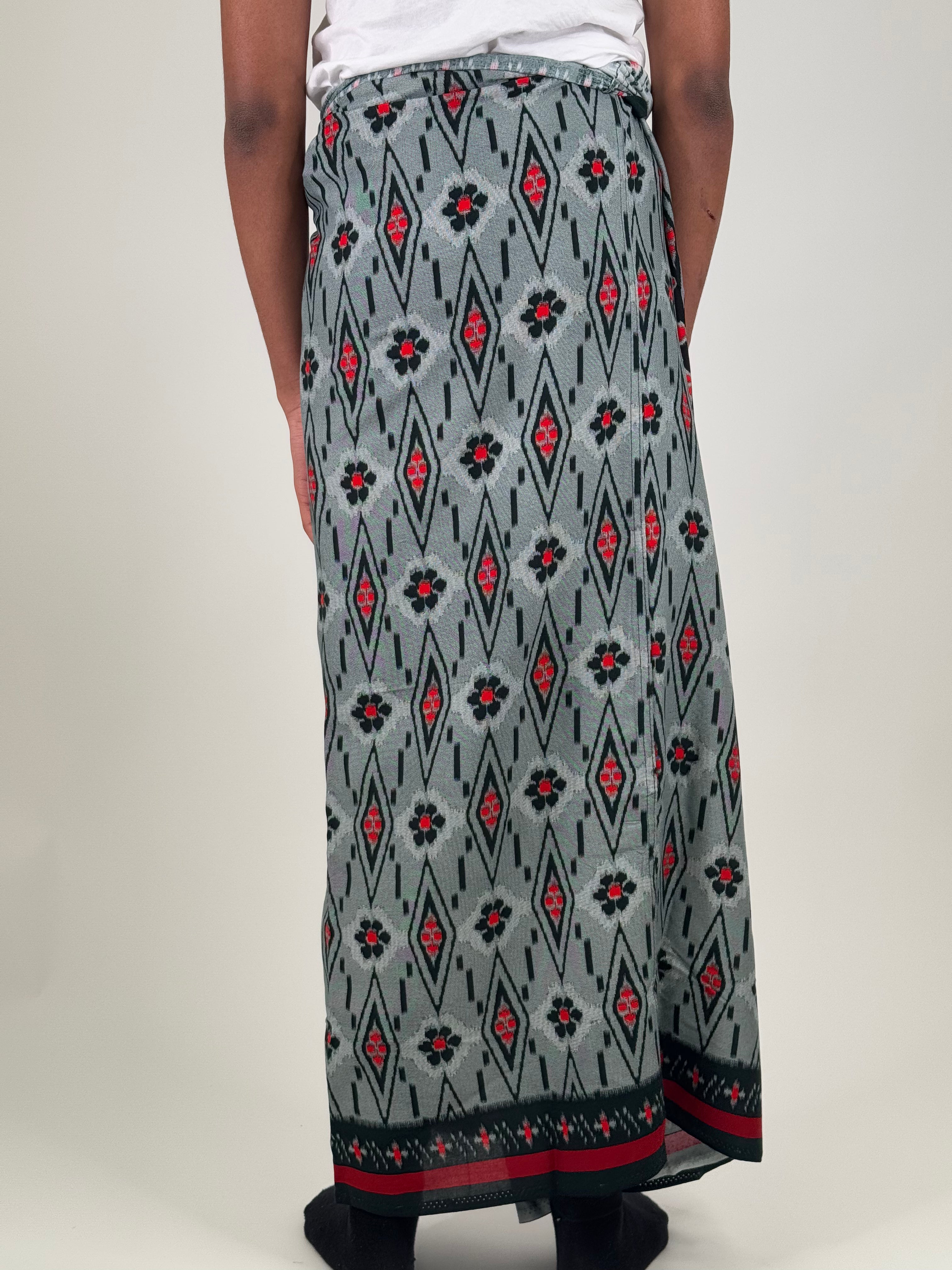 Ilmo Adeer Print Somali Macawiis for Boys - Traditional Islamic Clothing for Prayer & Special Occasions