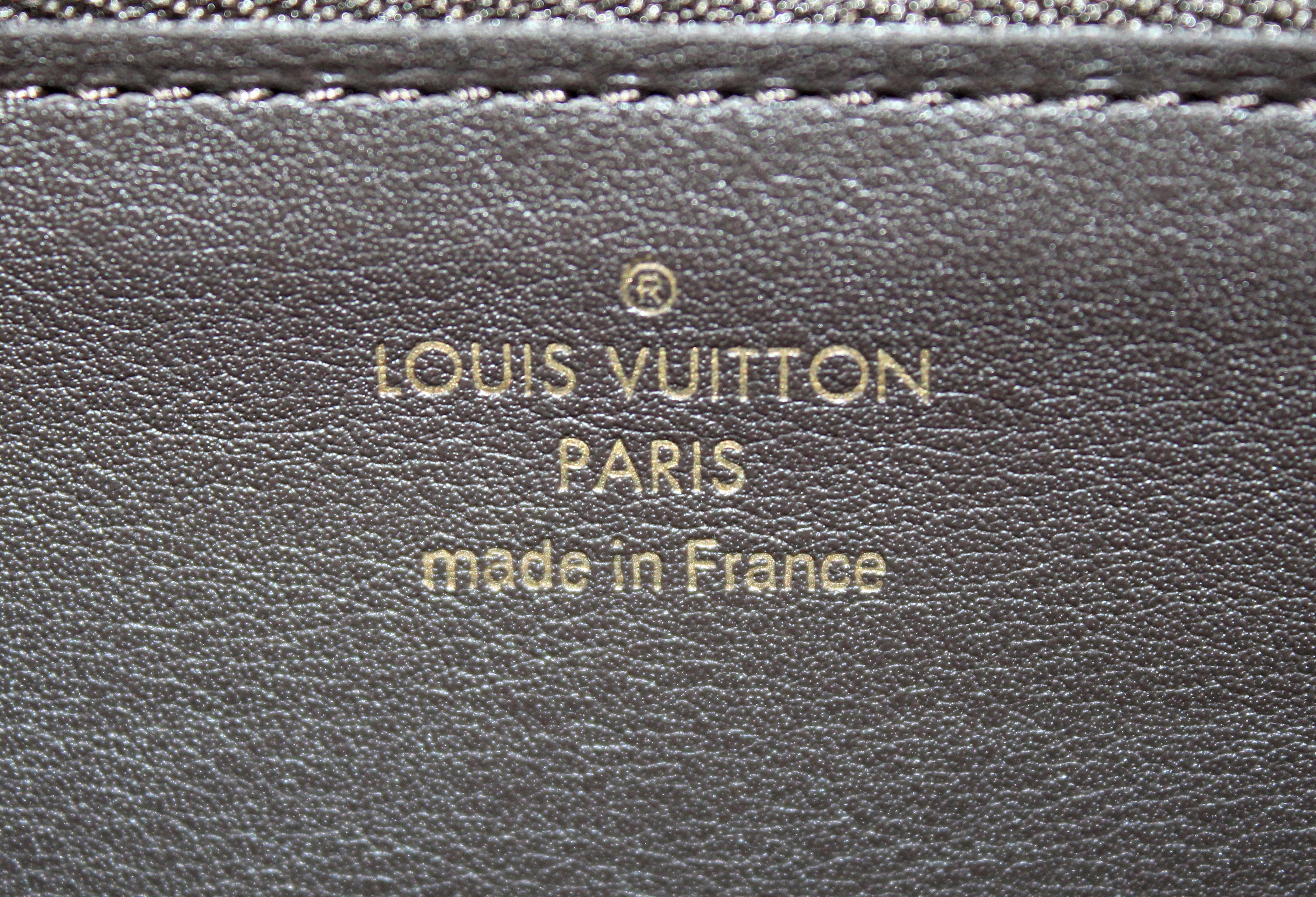 Authentic Louis Vuitton Galet Taurillon Leather Capucines Wallet for Women - Luxury Designer Billfold with Card Slots & Coin Pocket - Perfect for Everyday Use, Gifts & Special Occasions