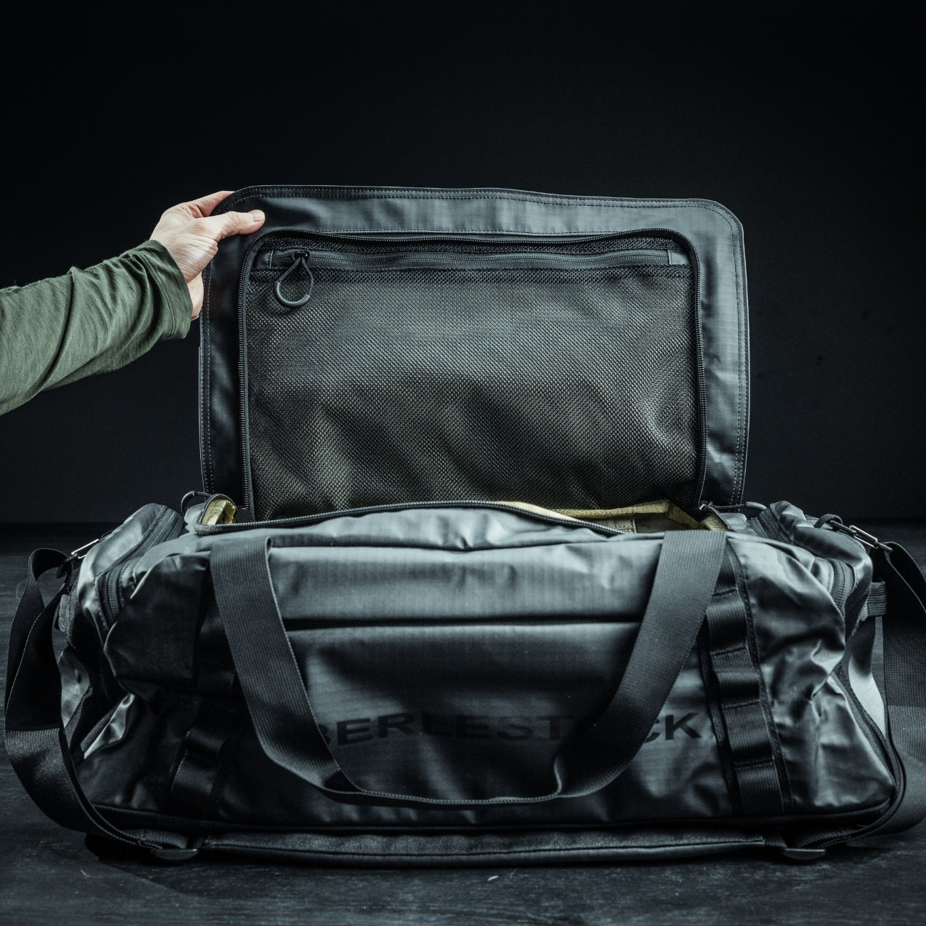 Eberlestock Hyllus Duffel Bag - Ultra Durable Water-Resistant Travel Duffel with Multiple Internal & External Pockets - Perfect for Camping, Hiking, Gym & Outdoor Adventures