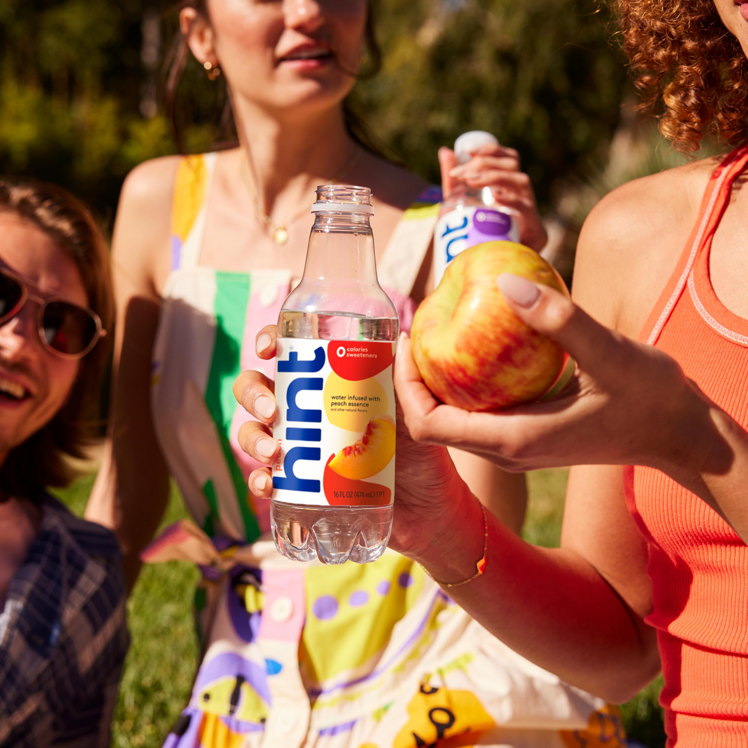 Hint Water Peach - Naturally Infused Peach Flavored Water, Zero Sugar, Zero Calories, No Artificial Sweeteners or Preservatives, 16 Fl Oz (Pack of 12) | Refreshing Hydration for Workouts, Office & Healthy Lifestyle