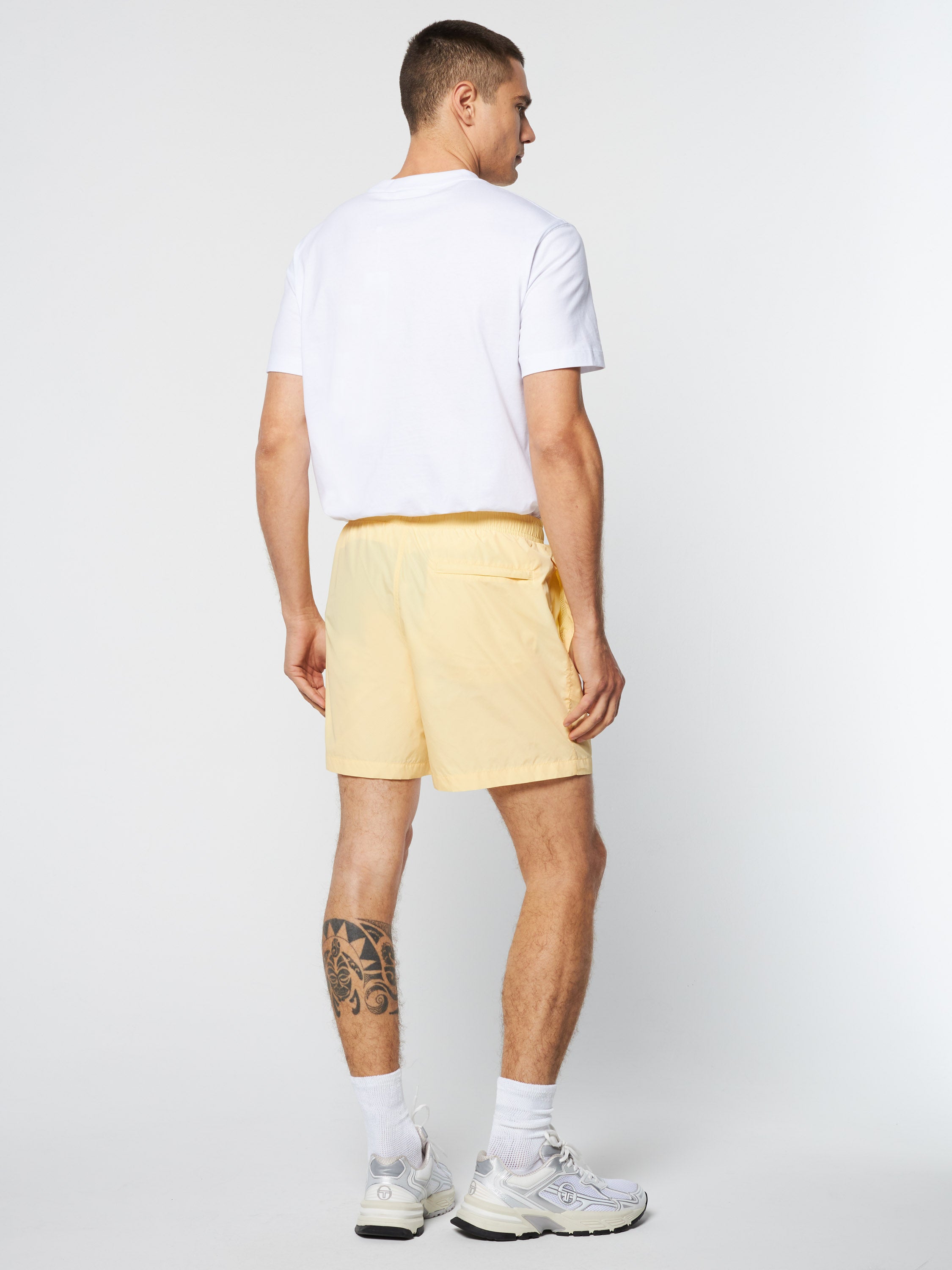 Onda Short Golden Haze Women's Casual Shorts - Comfortable Summer Fashion Shorts for Outdoor, Beach, and Daily Wear