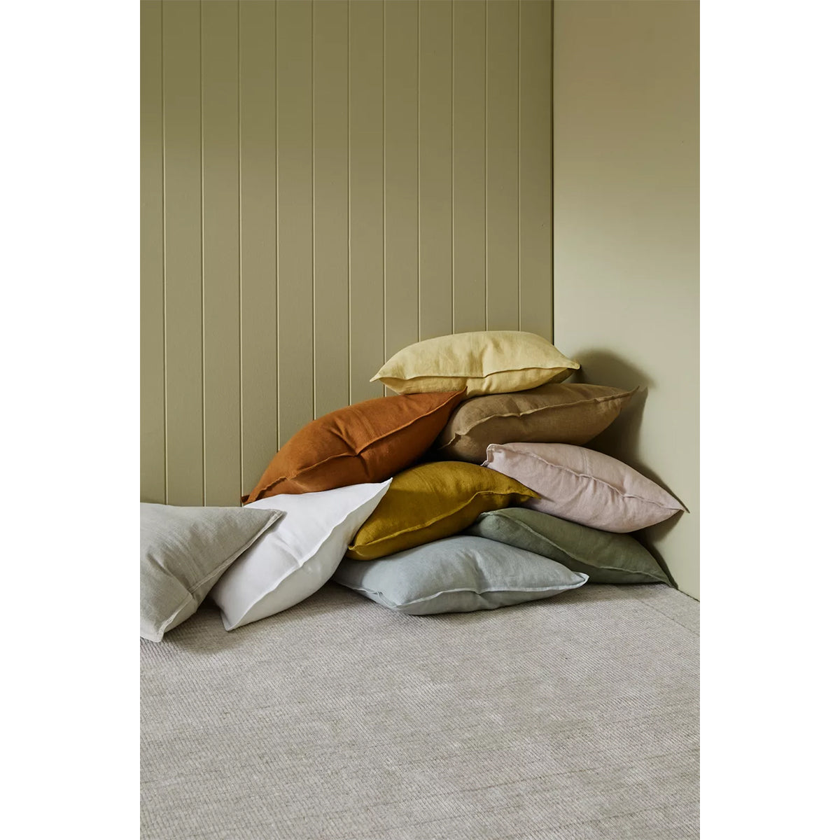 Como Square Cushion - Soft Decorative Throw Pillow for Sofa, Bed, Chair - Perfect for Living Room, Bedroom & Outdoor Decor