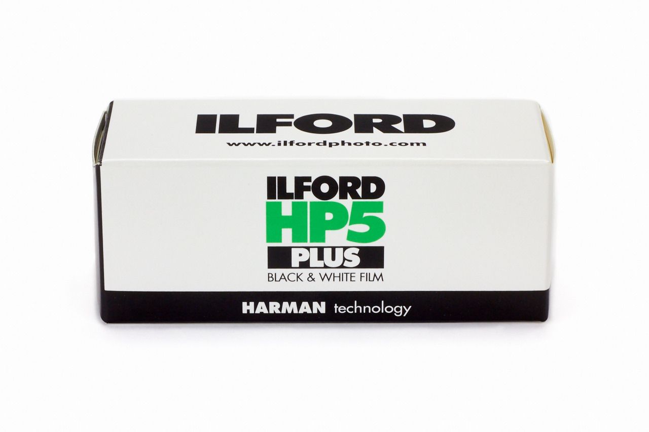 Ilford HP5 Plus 400 Black & White Film Roll (120 Format) - High Speed ISO 400 for Low Light Photography, Street & Portrait Shooting