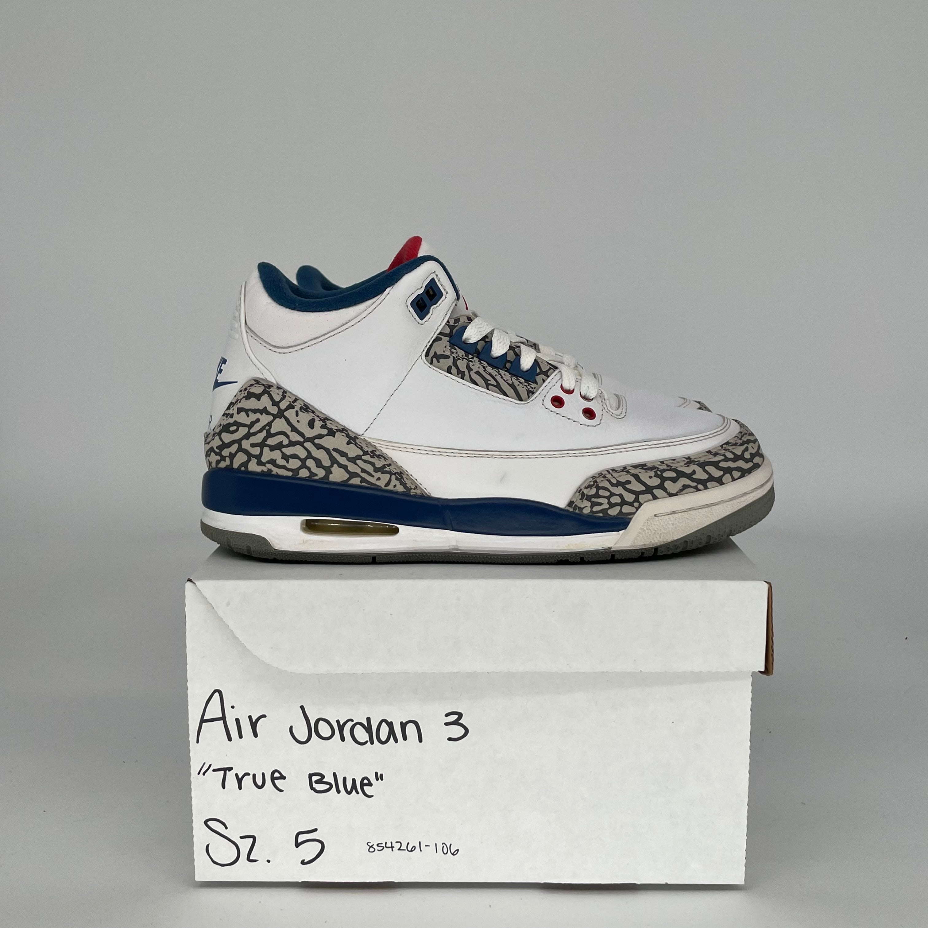 Air Jordan 3 True Blue Kids' Basketball Shoes Size 5Y (854261-106) - Perfect for School, Sports & Casual Wear