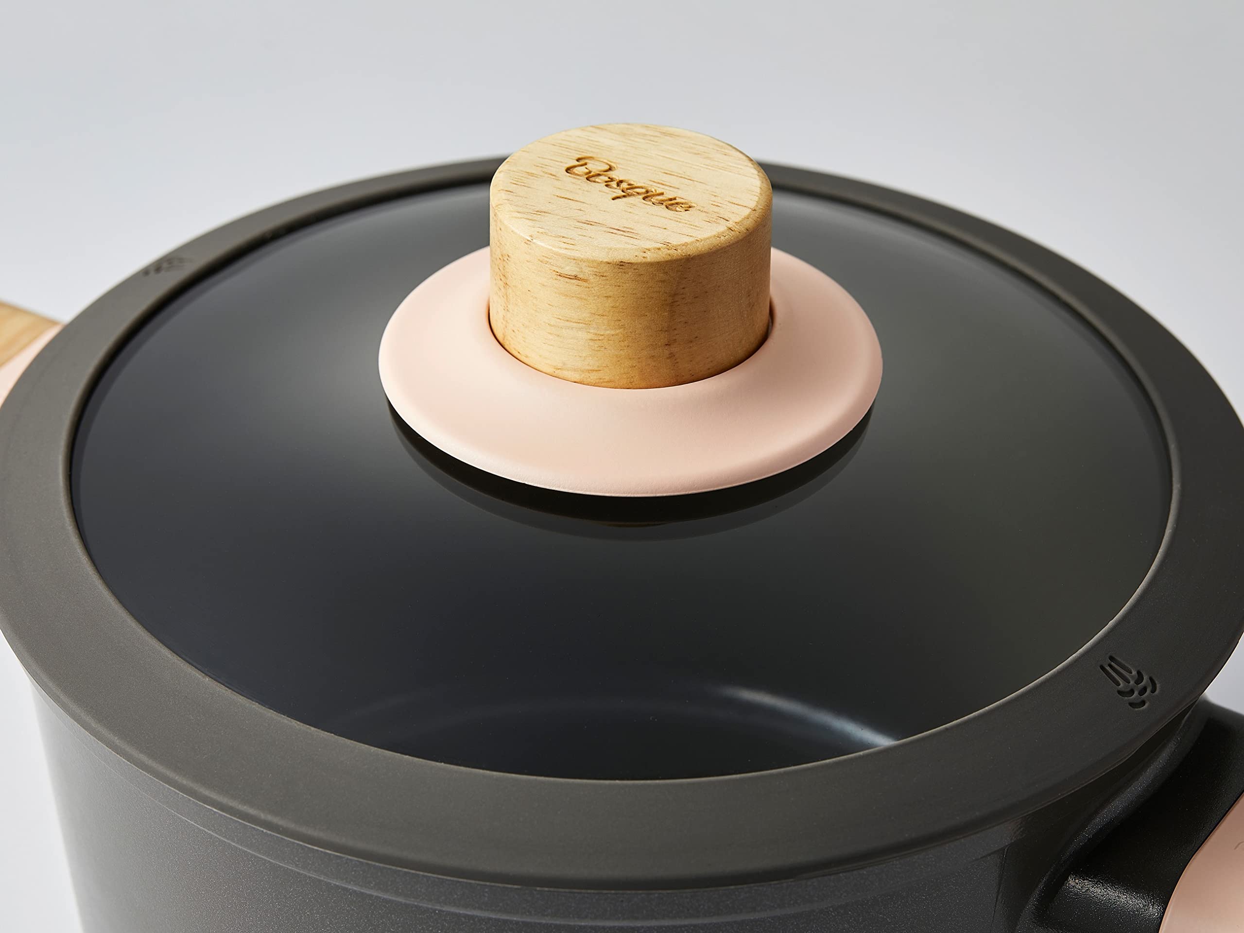 Dr.HOWS 9.5 Inch Nonstick Cooking Pot with Glass Lid - Large Ceramic Coated Soup Pan with Oakwood Handles - Induction Compatible & Oven Safe - Perfect for Soups, Stews, Pasta & Family Meals