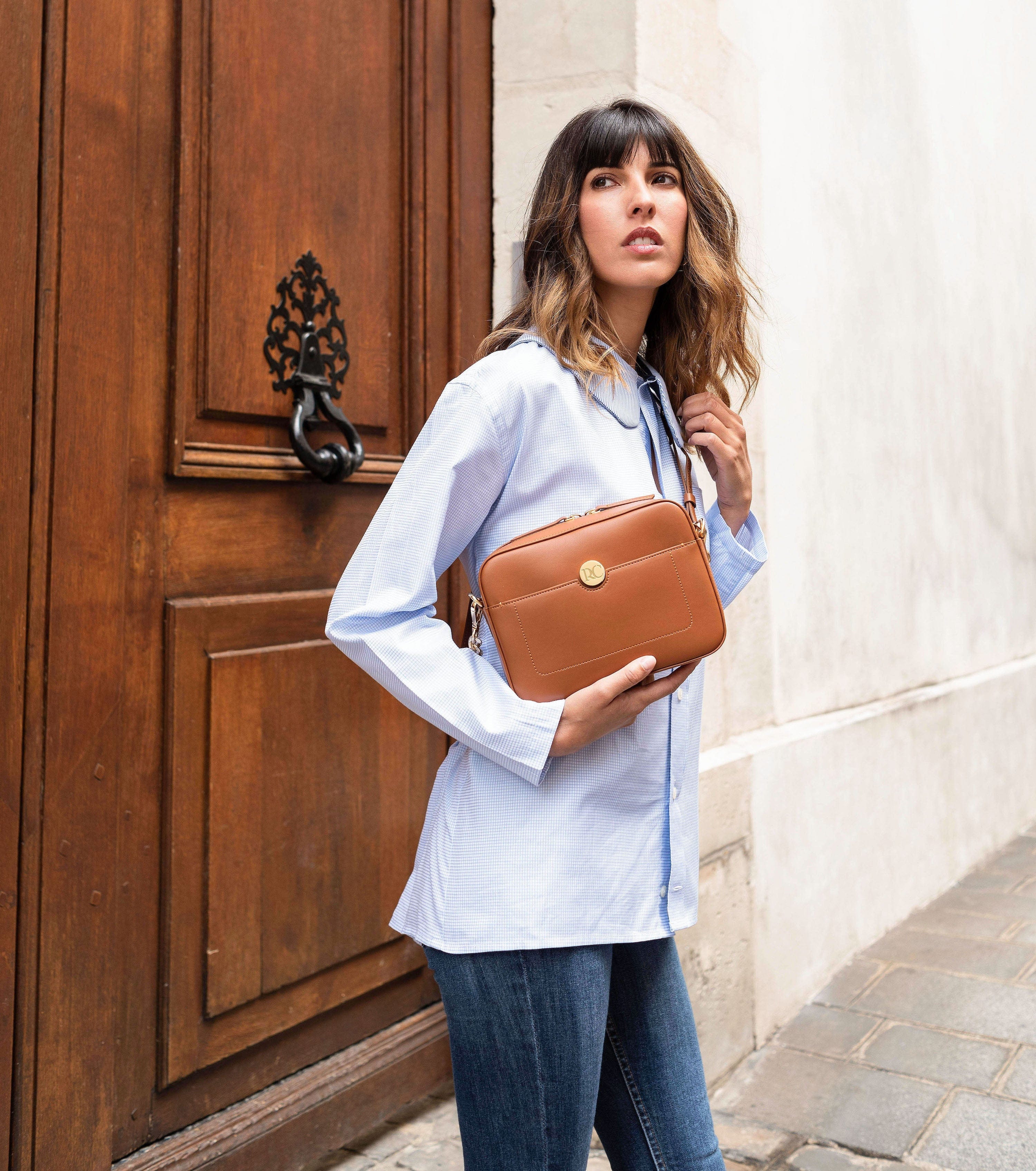 Nomad Vegan Leather Crossbody Bag for Apple Devices | Brown | Perfect for Travel, Work & Everyday Use