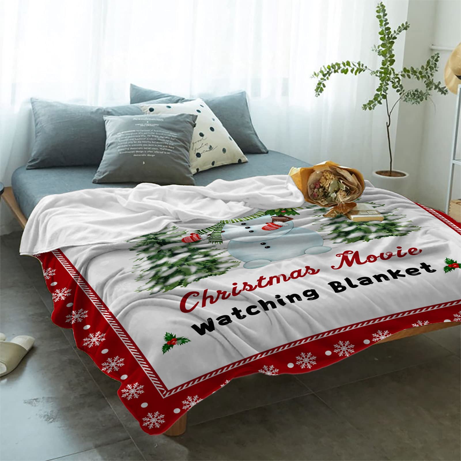 Cozy Flannel Fleece Throw Blanket - 39x59 Inch Soft Christmas Blanket with Snowman & Pine Tree Design - Warm Holiday Decorative Blanket for Bed, Sofa & Couch - Perfect for Winter Nights, Gift Giving & Festive Home Decor