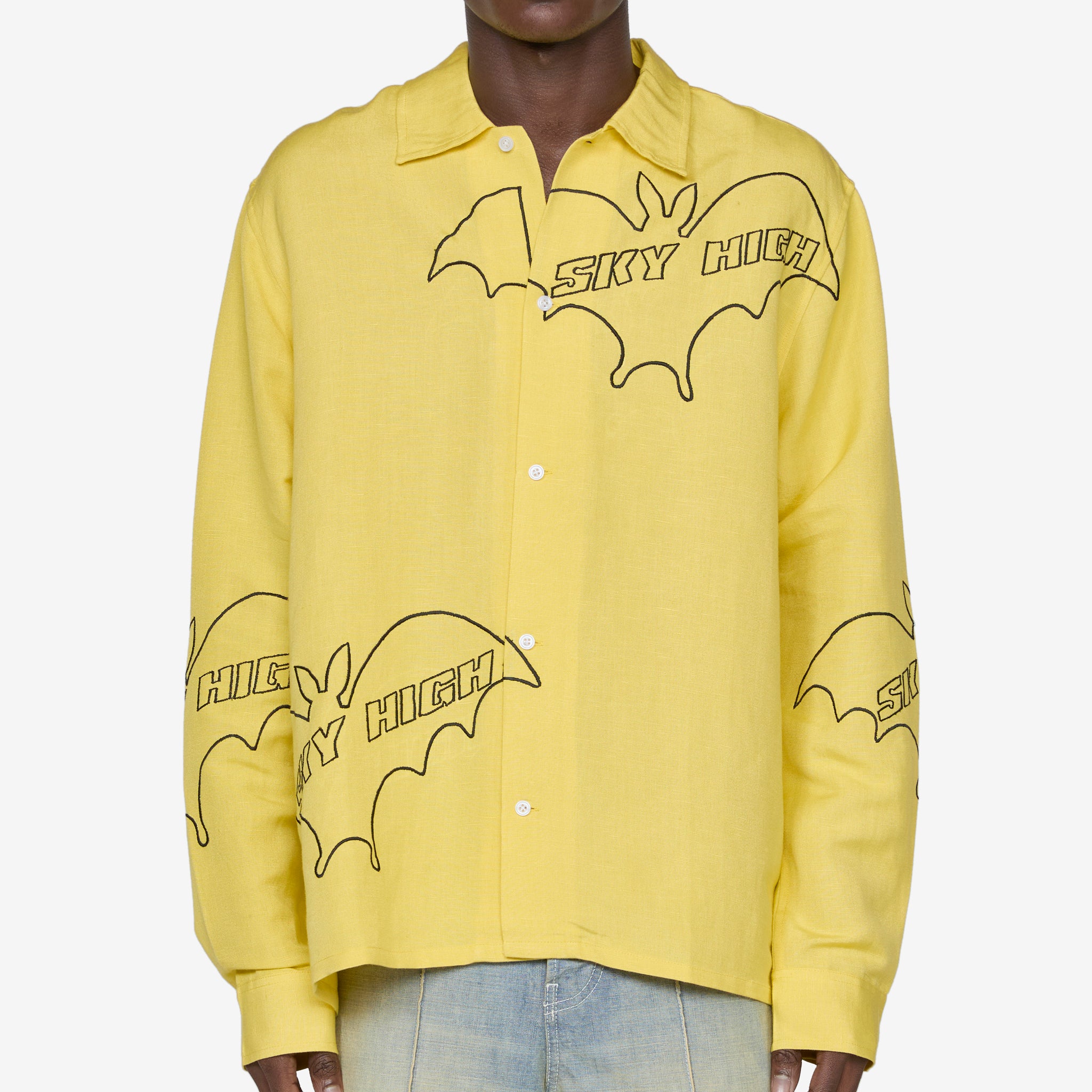 Sky High Bat Embroidered Yellow Shirt - Vintage Baseball Style Top for Men & Women - Perfect for Casual Wear, Street Fashion & Baseball Games