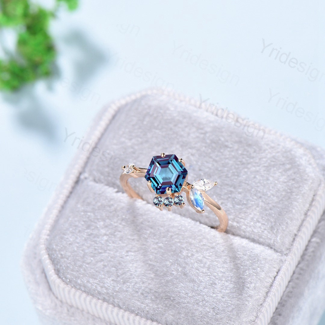 Vintage Marquise Moonstone Cluster Ring - Hexagon Alexandrite Engagement Ring, Art Deco Fish Silver Gold Moissanite Bridal Jewelry for Women | Perfect for Weddings, Anniversaries & Special Gifts