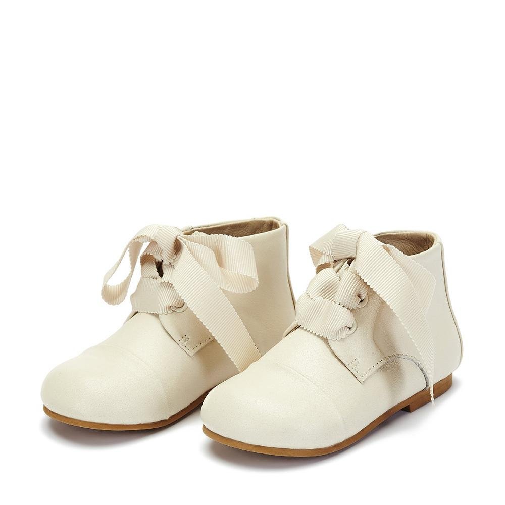 Jane White - Stylish and Comfortable Women's Fashion for Everyday Wear, Work, and Special Occasions