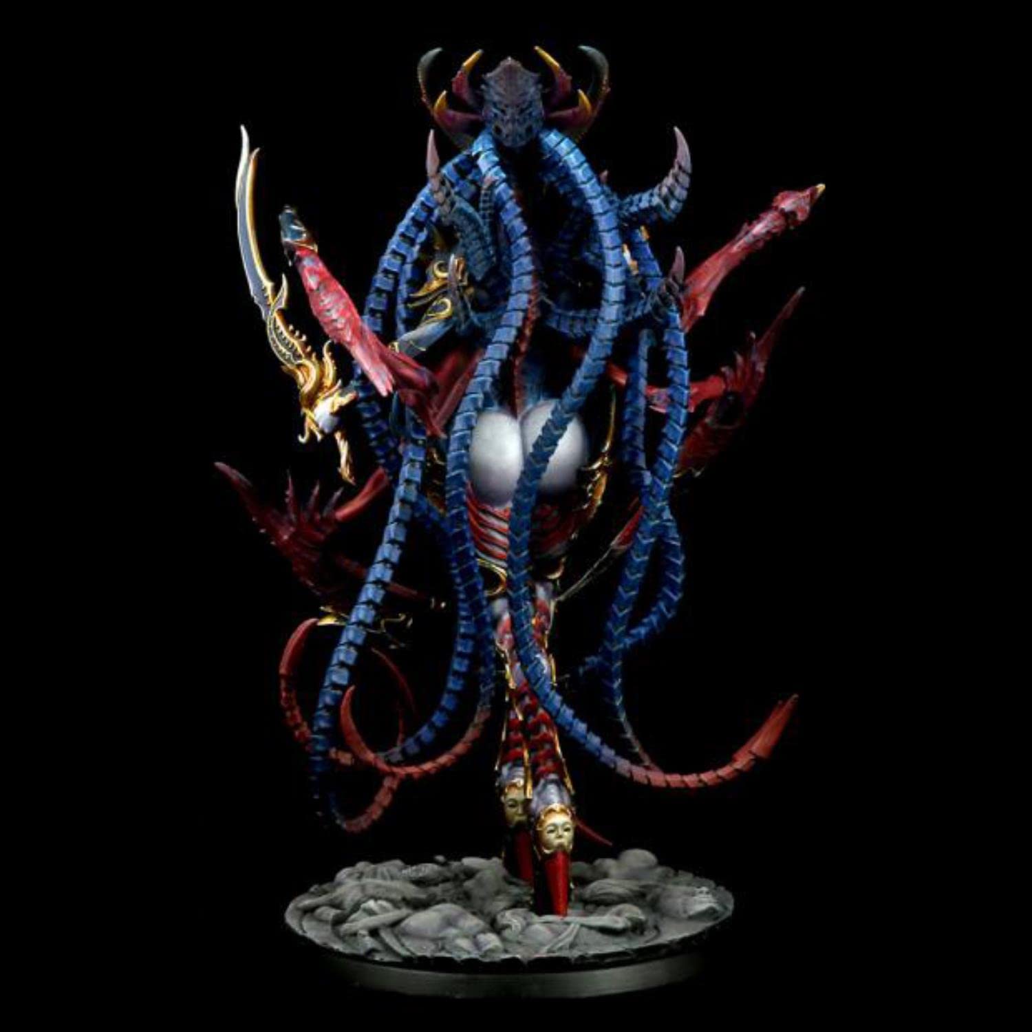185mm Dark Queen of Ecstasy Resin Model Kit - Unassembled & Unpainted DIY Figure with Large Base for Tabletop Gaming & Collectors