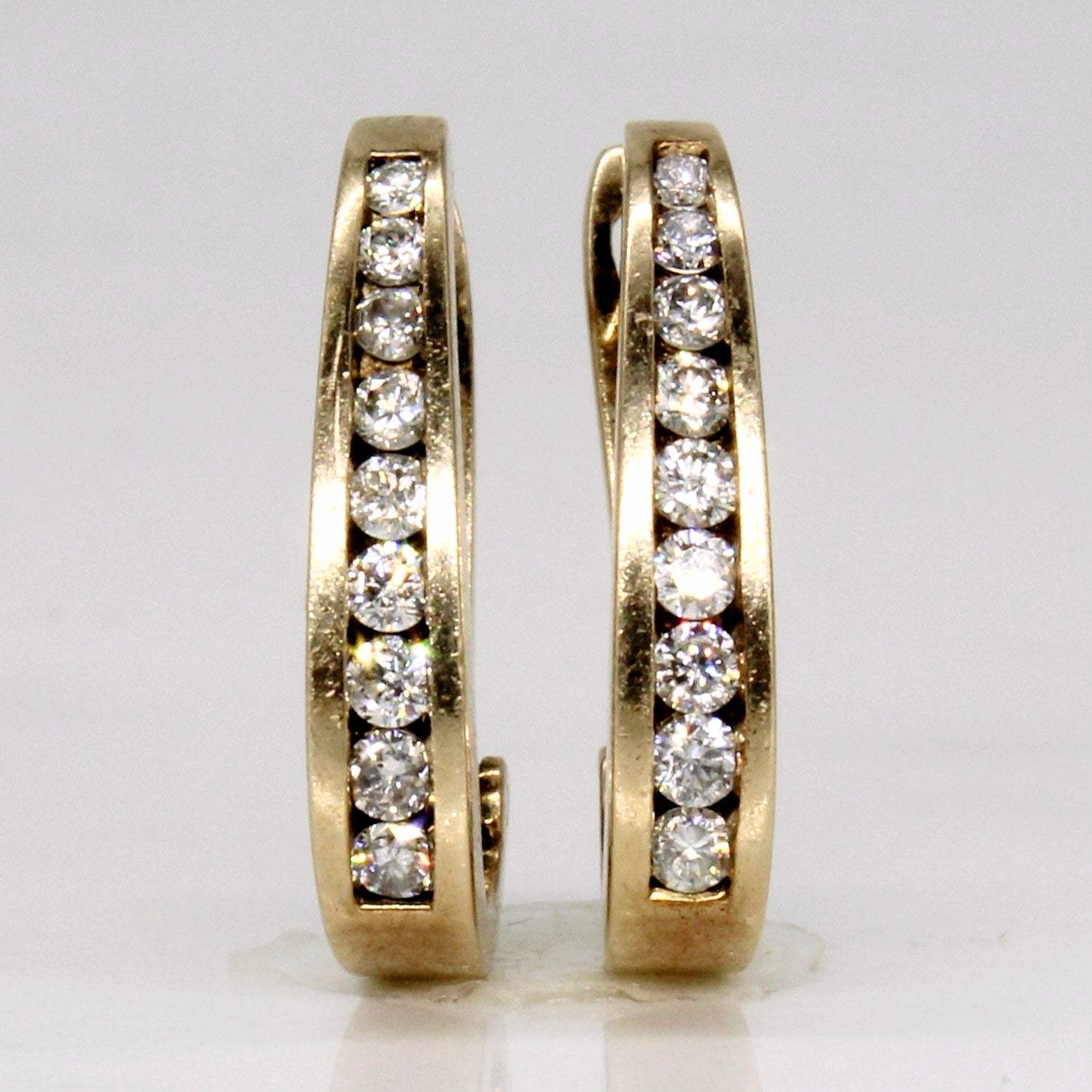 10K Yellow Gold Diamond Hoop Earrings for Women | 0.27 Carat Total Weight | Elegant Everyday Jewelry for Work, Party & Special Occasions
