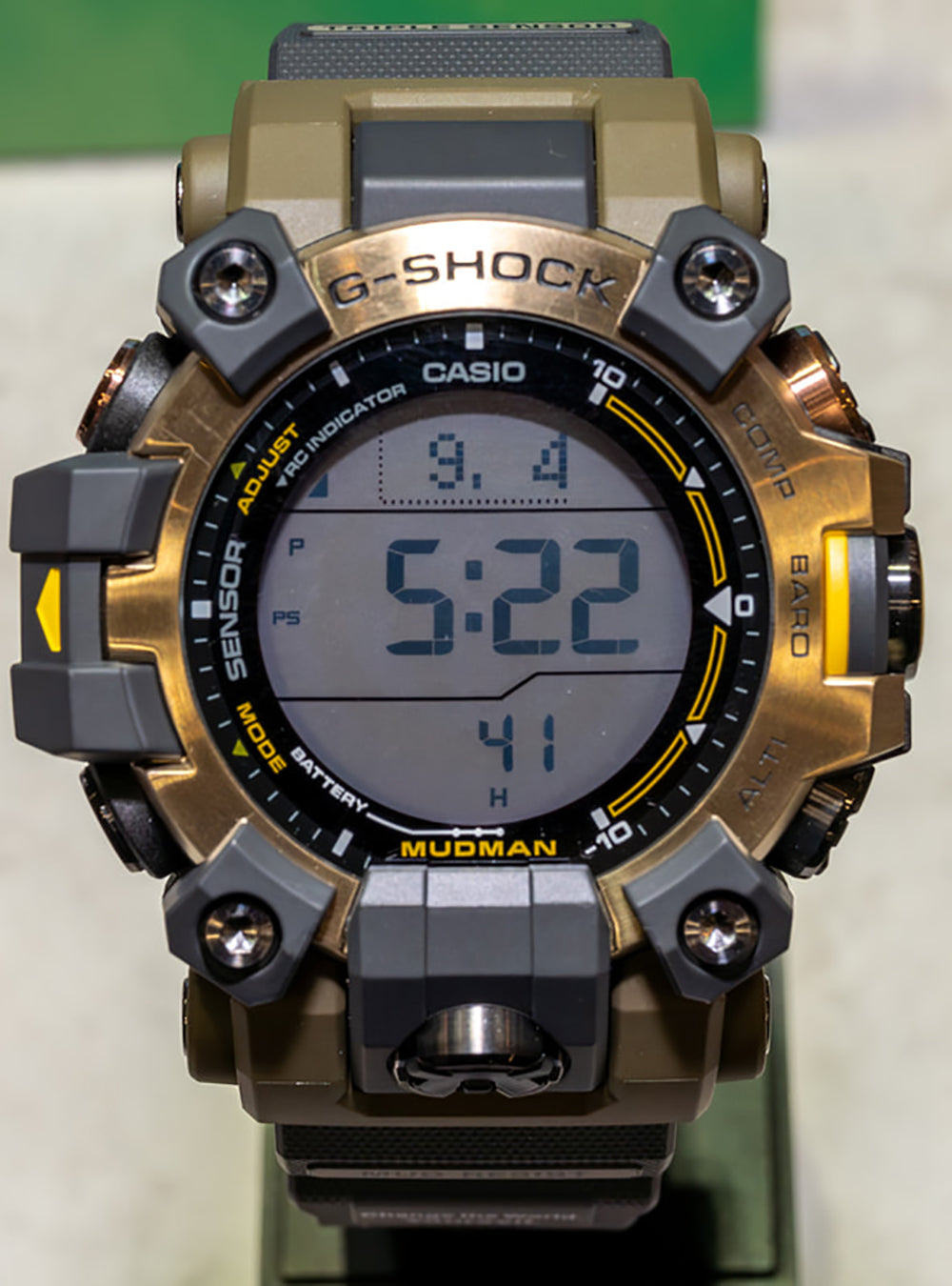 CASIO G-Shock Master of G Mudman GW-9501KJ-8JR Tactical Military Watch - Shock Resistant, Waterproof & Solar Powered - Perfect for Outdoor Adventures, Hiking & Extreme Sports