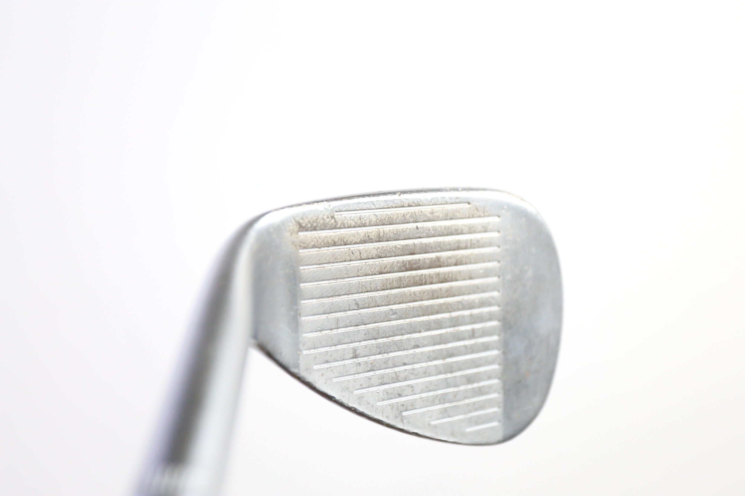 Used Callaway Mack Daddy Forged Satin Chrome Sand Wedge 54° Stiff Flex Right Hand Golf Club - Perfect for Bunker Shots & Short Game Precision