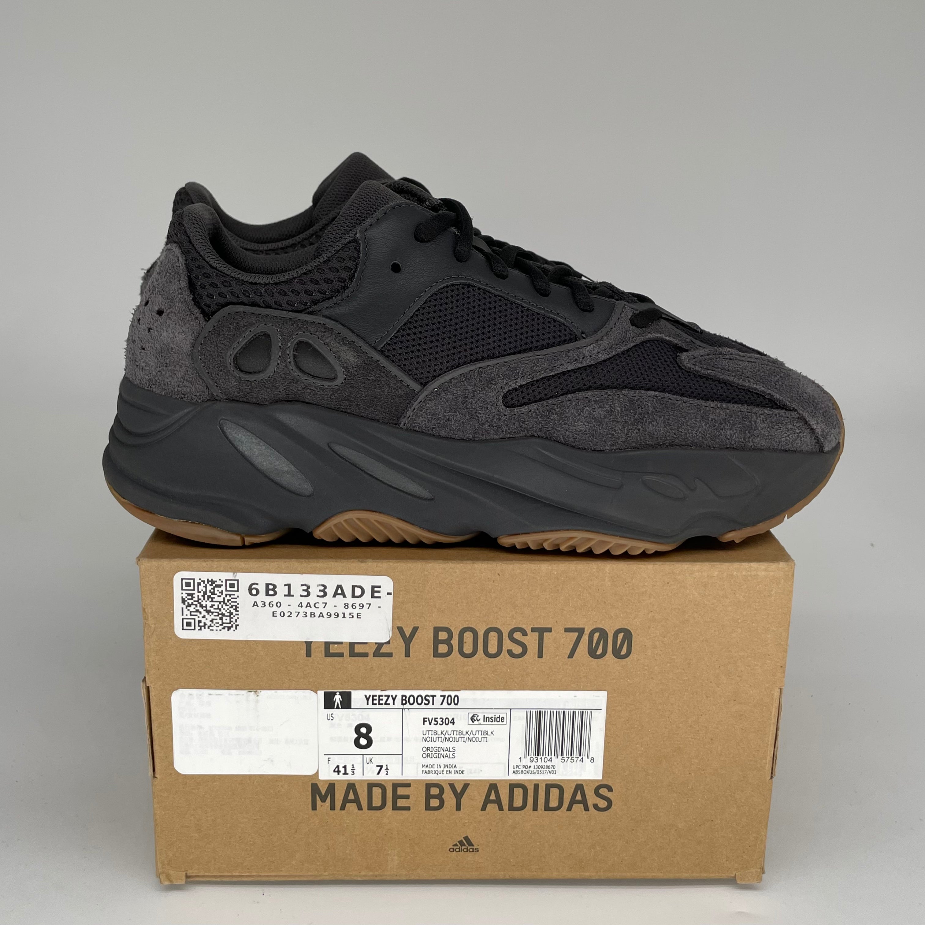 Adidas Yeezy 700 Utility Black Men's Sneakers - Size 8 (FV5304) | Comfortable Running Shoes for Casual Wear & Street Style
