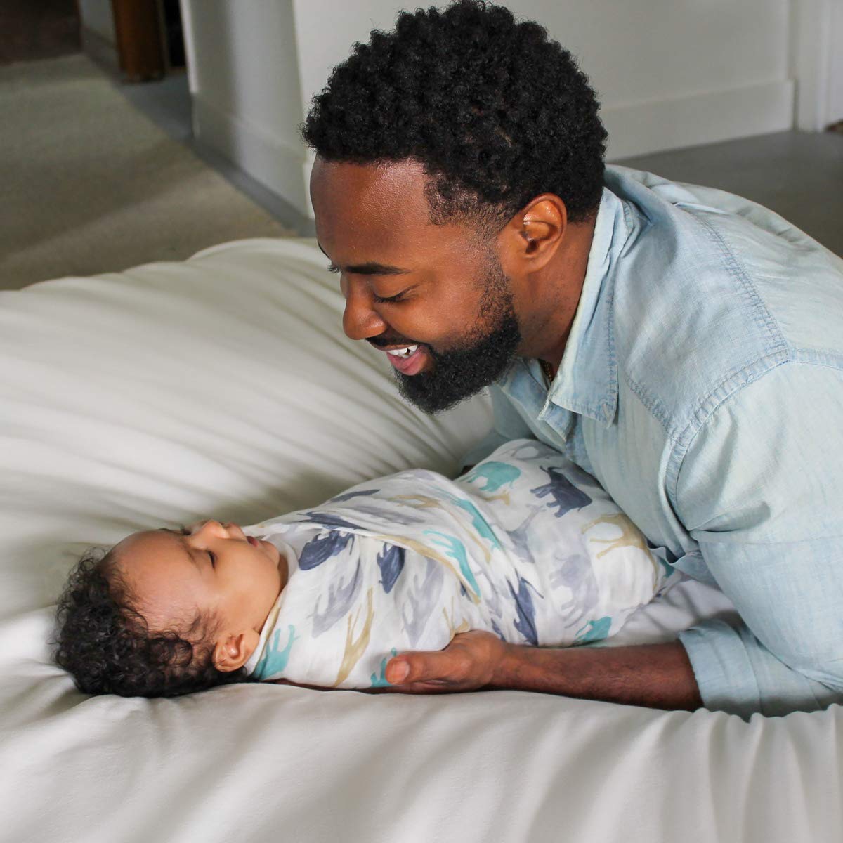 aden + anais Premium Silk Soft Swaddle Blanket Set - 3 Pack, Boutique Muslin Baby Blankets for Newborns & Infants, Breathable & Gentle for Boys & Girls, Perfect Baby Shower Gift & Nursery Essential - Expedition Collection