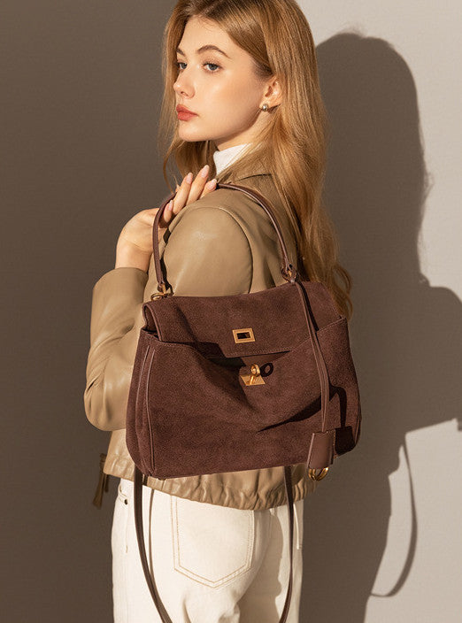 Premium Genuine Leather Shoulder Bag for Women - Fashionable Crossbody Purse with Adjustable Strap - Perfect for Work, Travel & Everyday Use