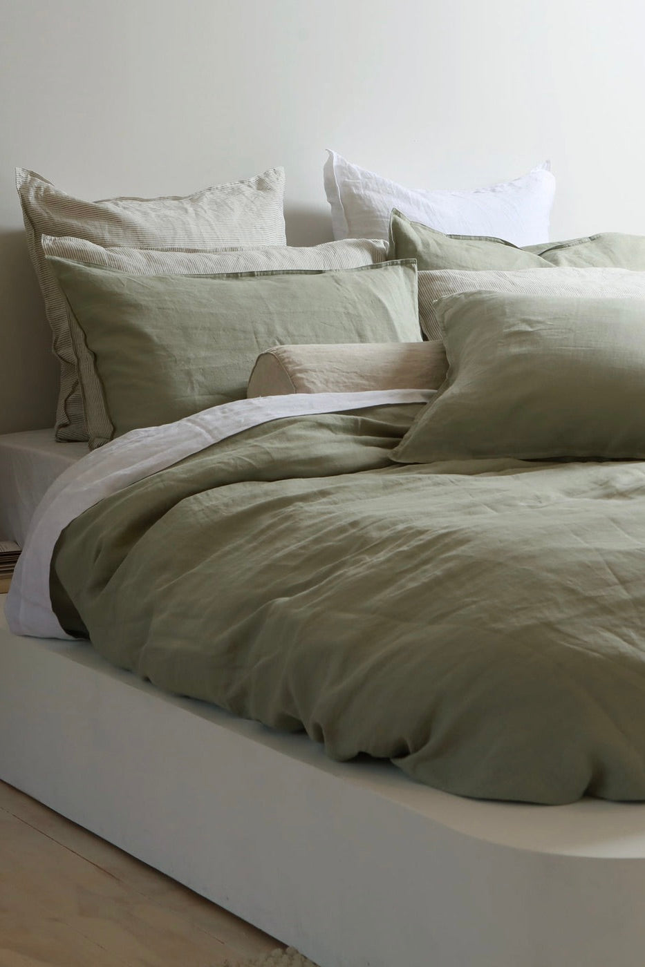 100% French Flax Linen Duvet Cover Set - Sage Green King Size - Breathable & Hypoallergenic Bedding for Luxury Hotels & Master Bedrooms