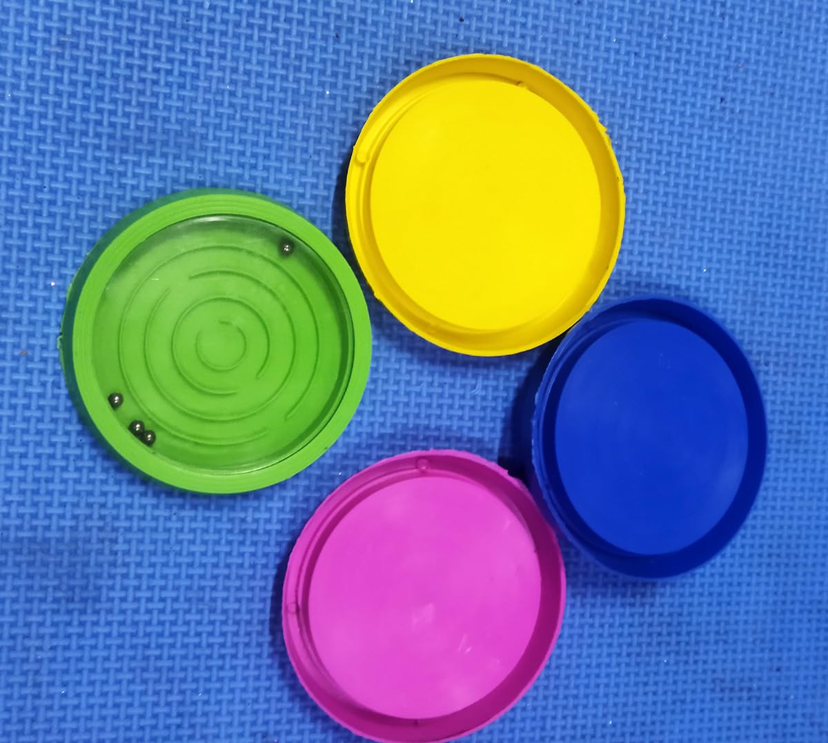 4 Pack Plastic Ball Bearing Maze Game Toy for Kids - Fun Educational STEM Learning Toy for Hand-Eye Coordination & Focus - Perfect for Classroom, Travel & Sensory Play