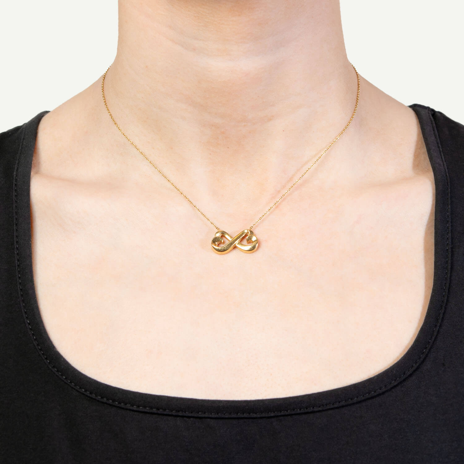 Vintage Tiffany & Co. 18k Gold Interlocking Hearts Necklace by Paloma Picasso - Elegant Jewelry Gift for Women, Perfect for Anniversaries & Romantic Occasions