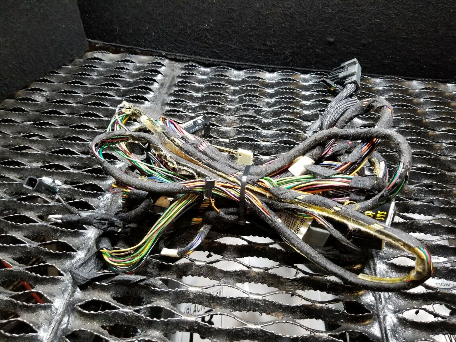 2006-2011 Cadillac DTS Roof Liner Wire Harness OEM Replacement - Perfect for Interior Lighting & Sunroof Repair | Auto Electrical System Upgrade