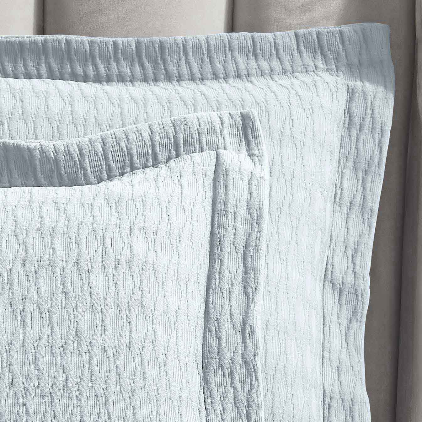 Calvert Cotton Medium Weight Geometric Matelasse Bedspread Set - Queen Size Luxury Bedding for Modern Bedrooms | Perfect for Master Bedroom, Guest Room & Dorm Decor