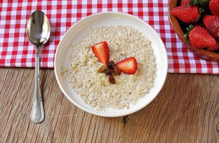 Food to Live Organic Oat Bran, 16 Pounds – Non-GMO, Kosher, Raw, Vegan, Bulk, High Fiber Hot Cereal, Milled from High Protein Oats | Perfect for Healthy Breakfast, Baking & Smoothie Bowls