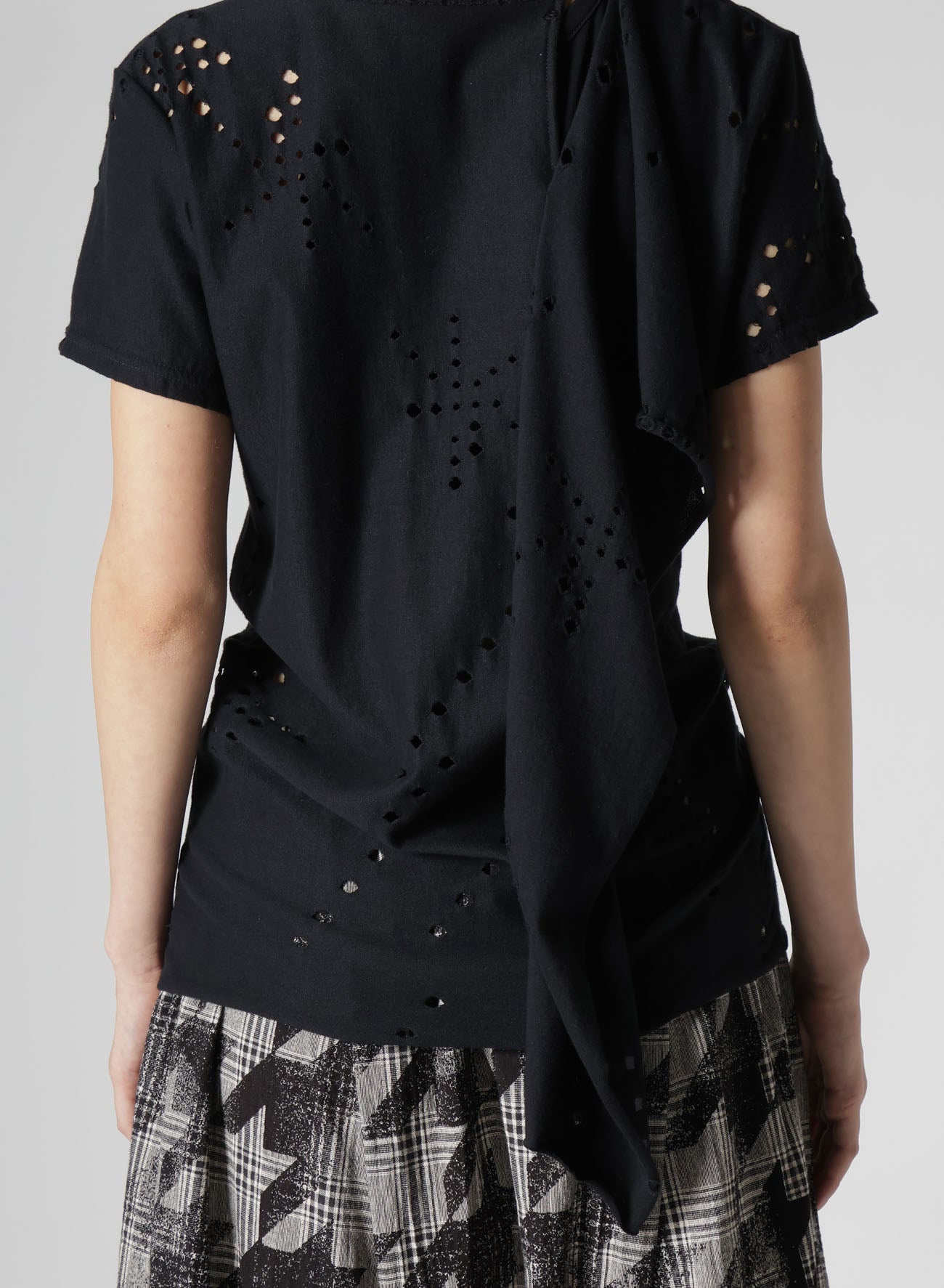 Breathable Cotton Jersey Short Sleeve T-Shirt with Unique Hole Design - Casual Summer Tee for Men & Women | Perfect for Outdoor Activities, Beach Wear, and Everyday Comfort