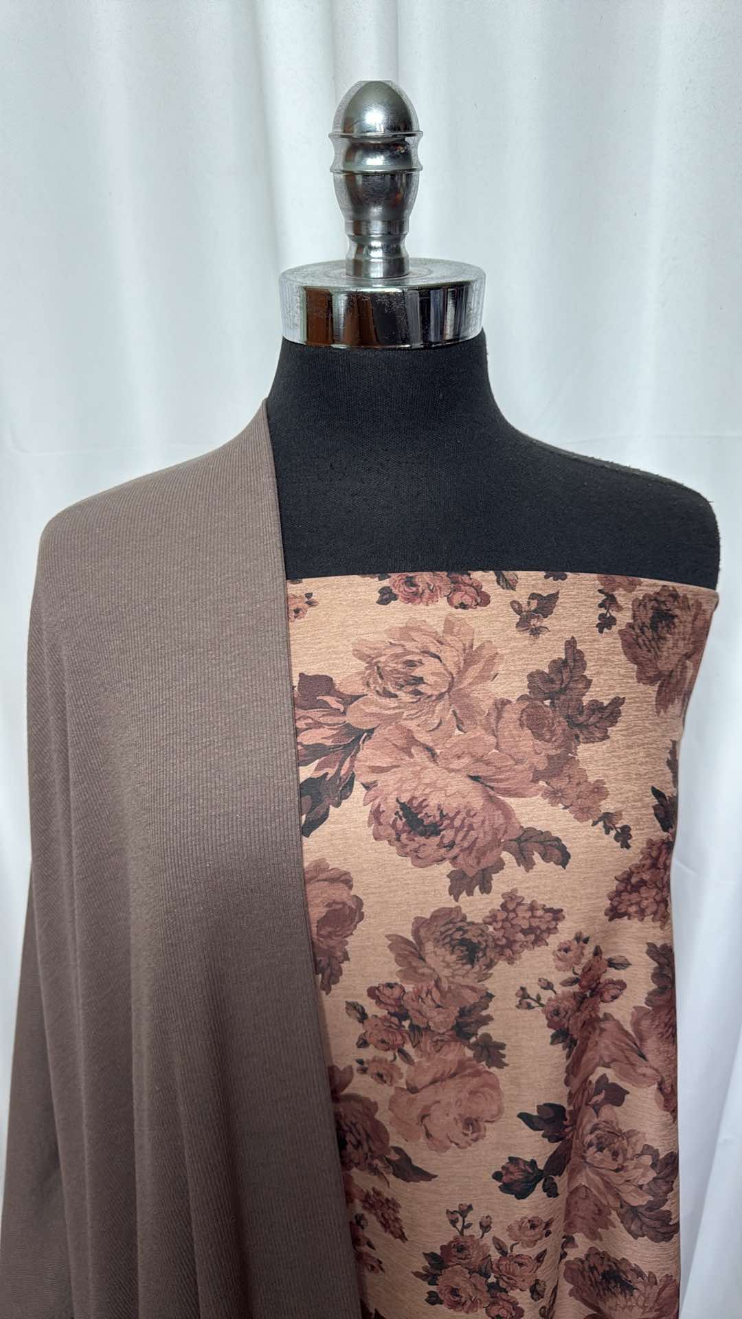 MOCHA/MAUVE FLORAL FABRIC BUNDLE - 1.5 Yard Mauve Floral Peached Polyester & 3 Yard Mocha Modal Rib Knit Fabric for DIY Sewing, Dressmaking, and Home Decor Projects (A26837)